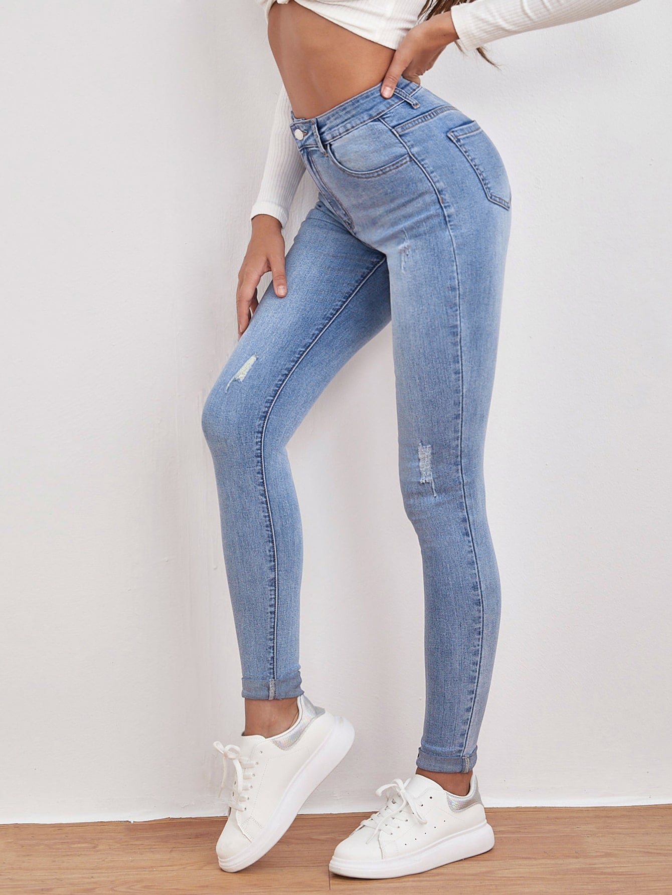 Casual Slim Fit Skinny Jeans In Solid Color