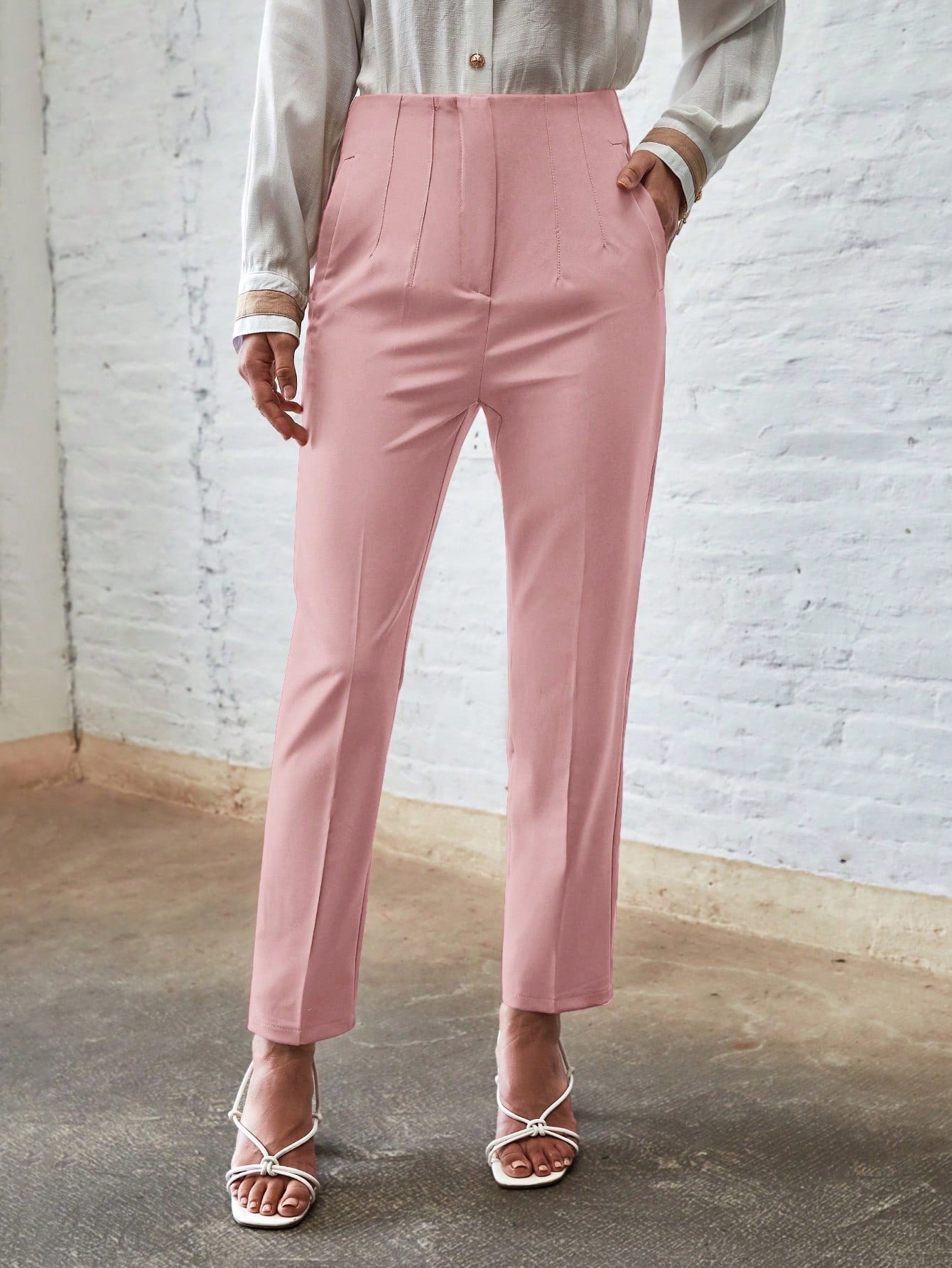 BIZwear Slant Pockets Zipper Fly Carrot Pants Workwear