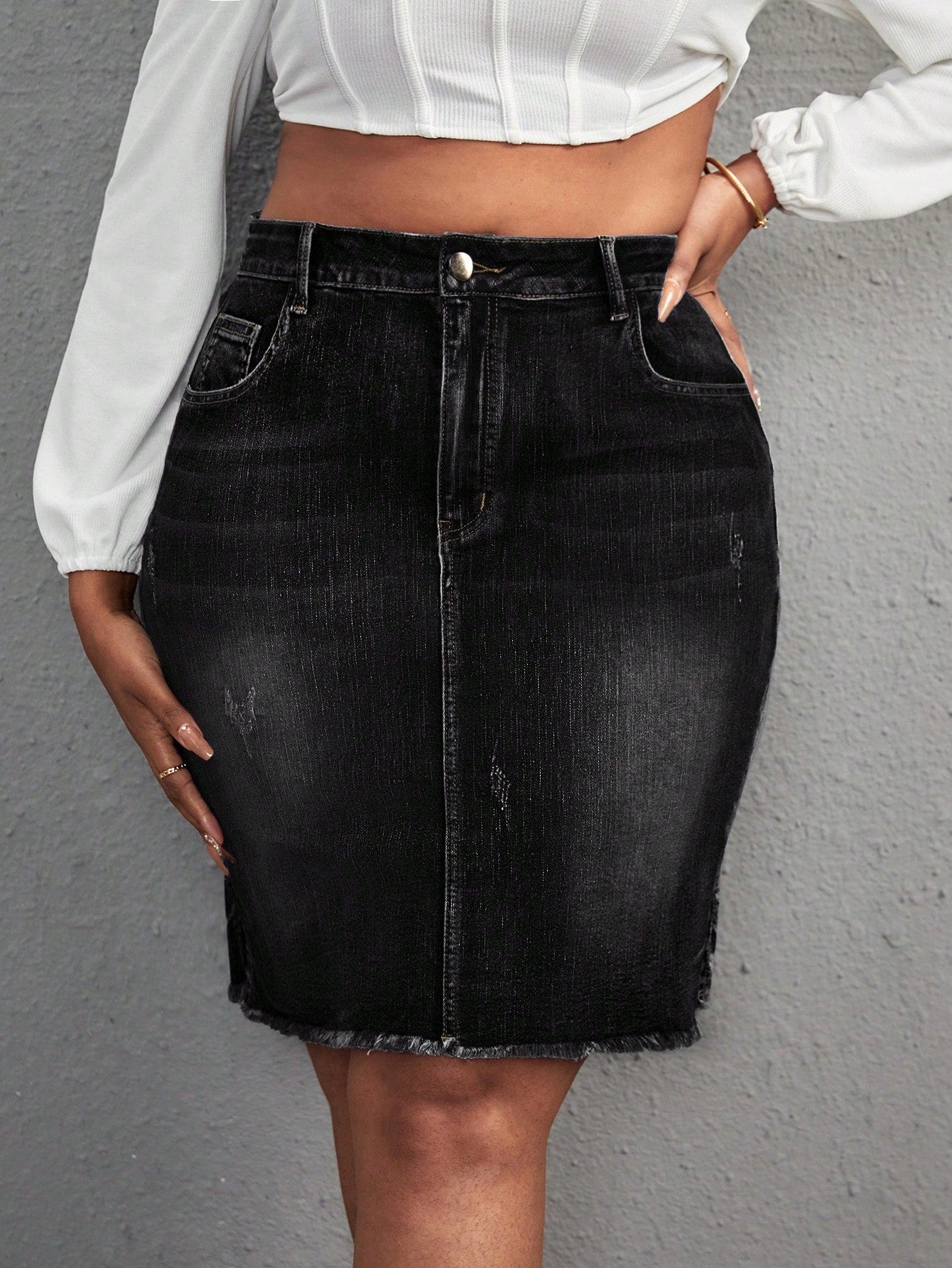 Plus Split Raw Hem Denim Skirt