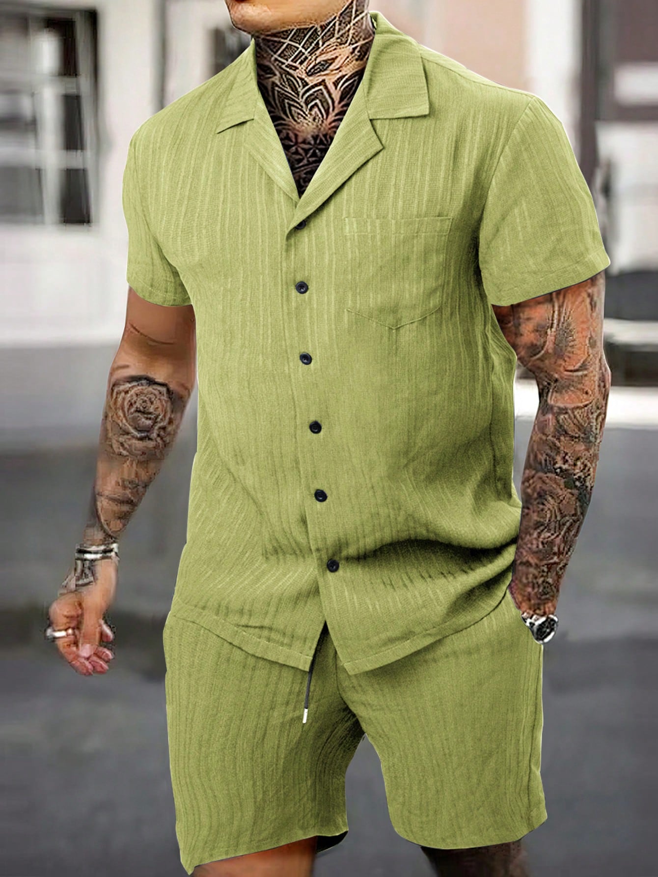 Men Solid Lapel Neck Shirt & Shorts