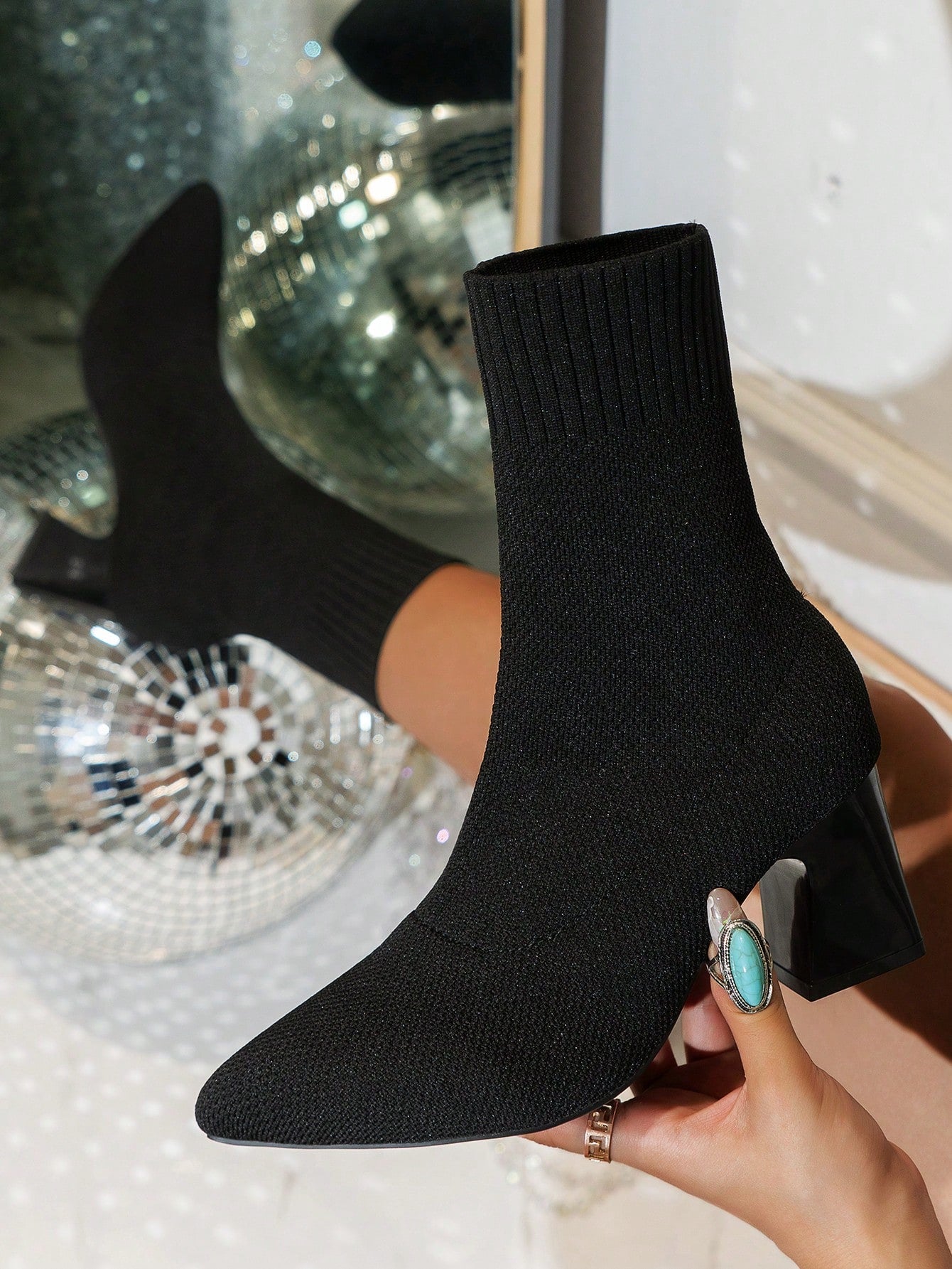 Classic Yet Trendy Elegant Women's Autumn/Winter Apricot Pointed Toe Chunky Heel Boots, Weaving Design, Slip-Resistant Sole, Decorative Elegant Skinny Boots, Fashionable Ladies' Bare Boots