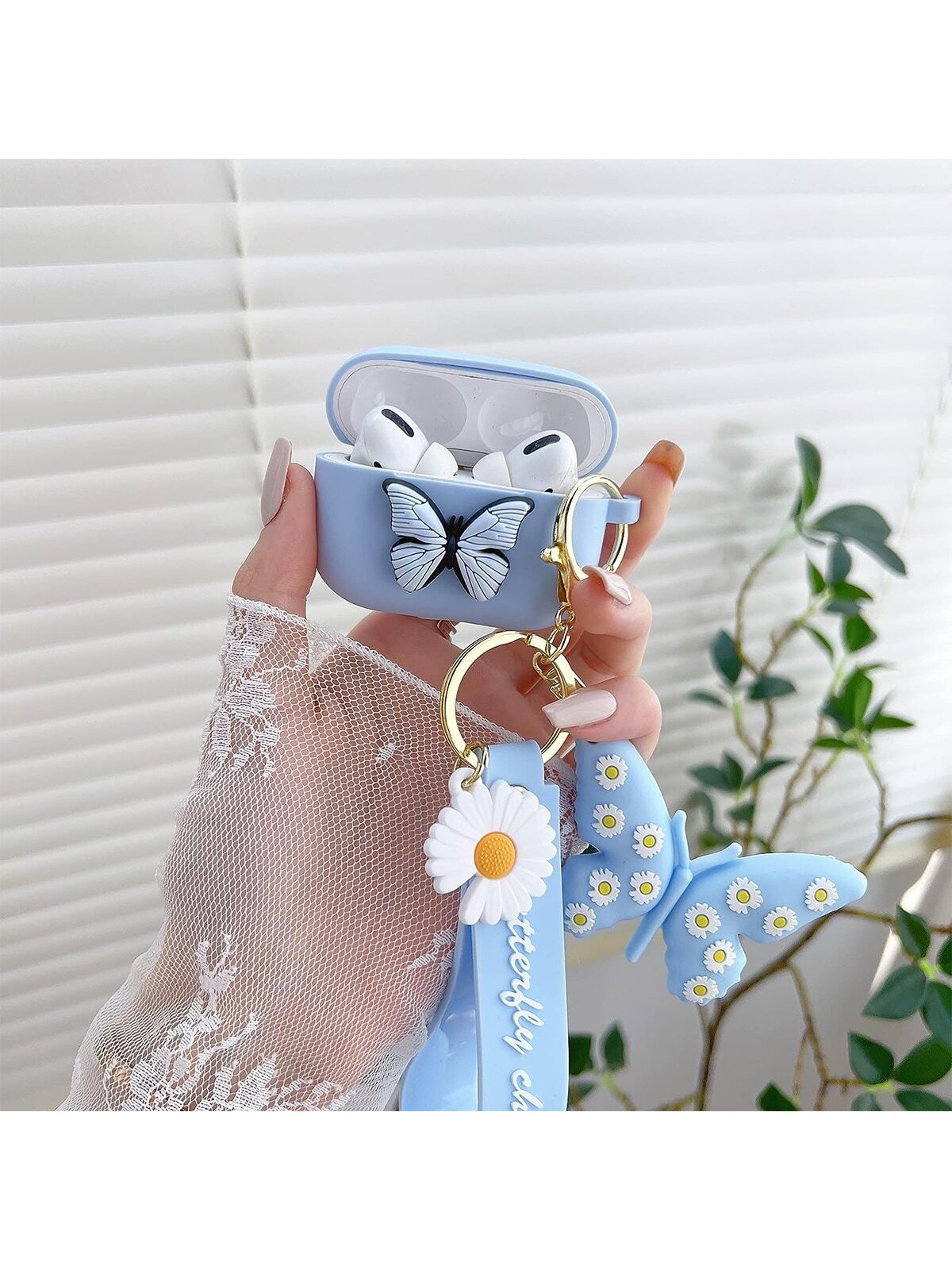 Cute Cartoon Butterfly Design Silicone Airpods Protective Cover With Keychain For AirPods1/2 AirPods Pro