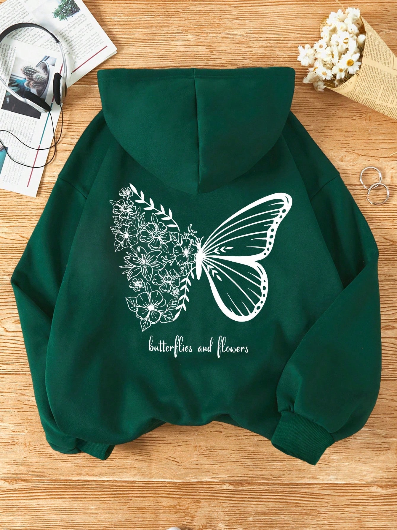 Butterfly & Slogan Graphic Drawstring Thermal Lined Hoodie