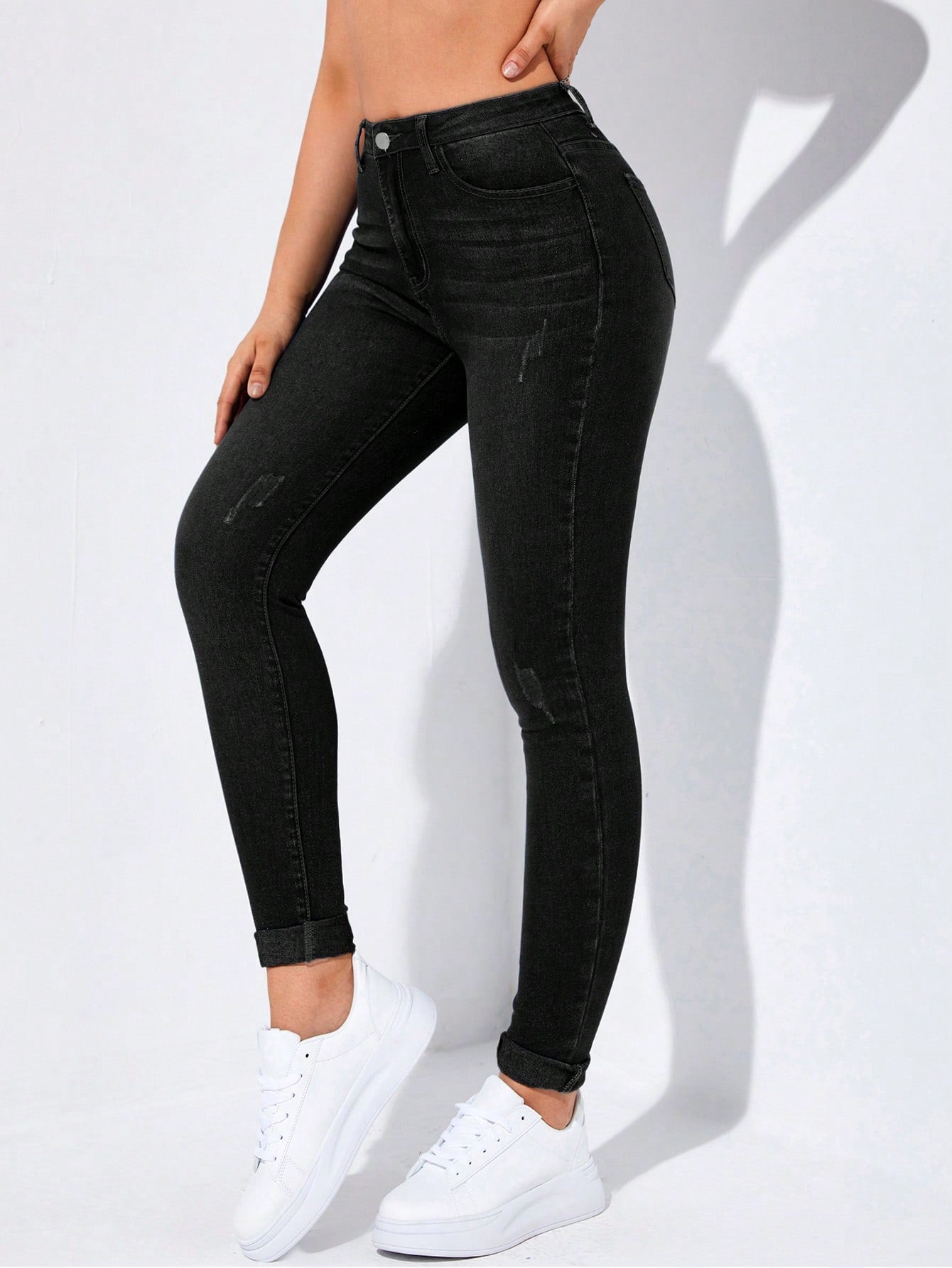 Casual Slim Fit Skinny Jeans In Solid Color