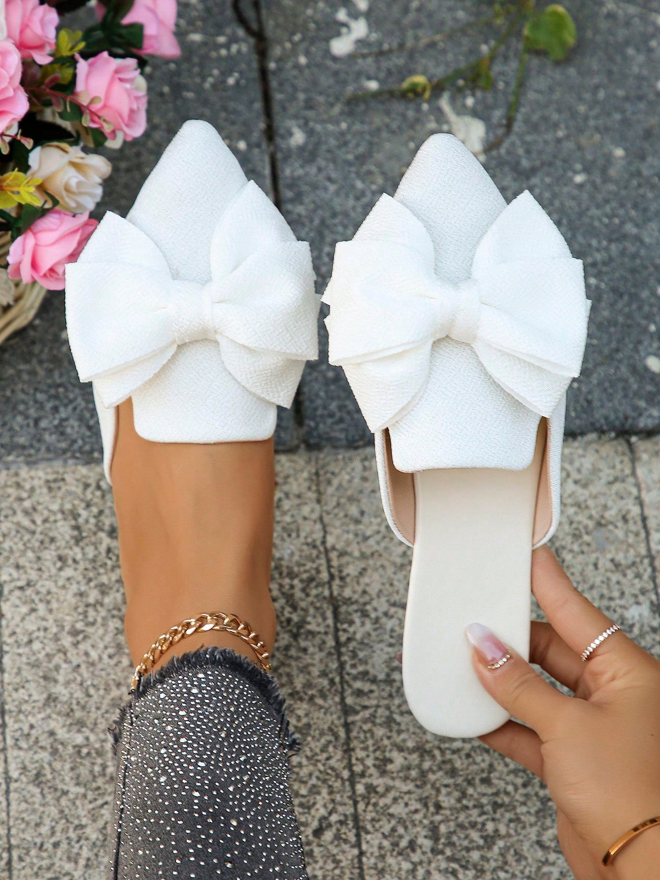 Large Size 35-45 Women's Fashion Pointed Toe Colorful Glitter Flat Mules Slip-Ons For Daily Wear And Outdoor Activity Occasion, Soft Bottom Women's Flats