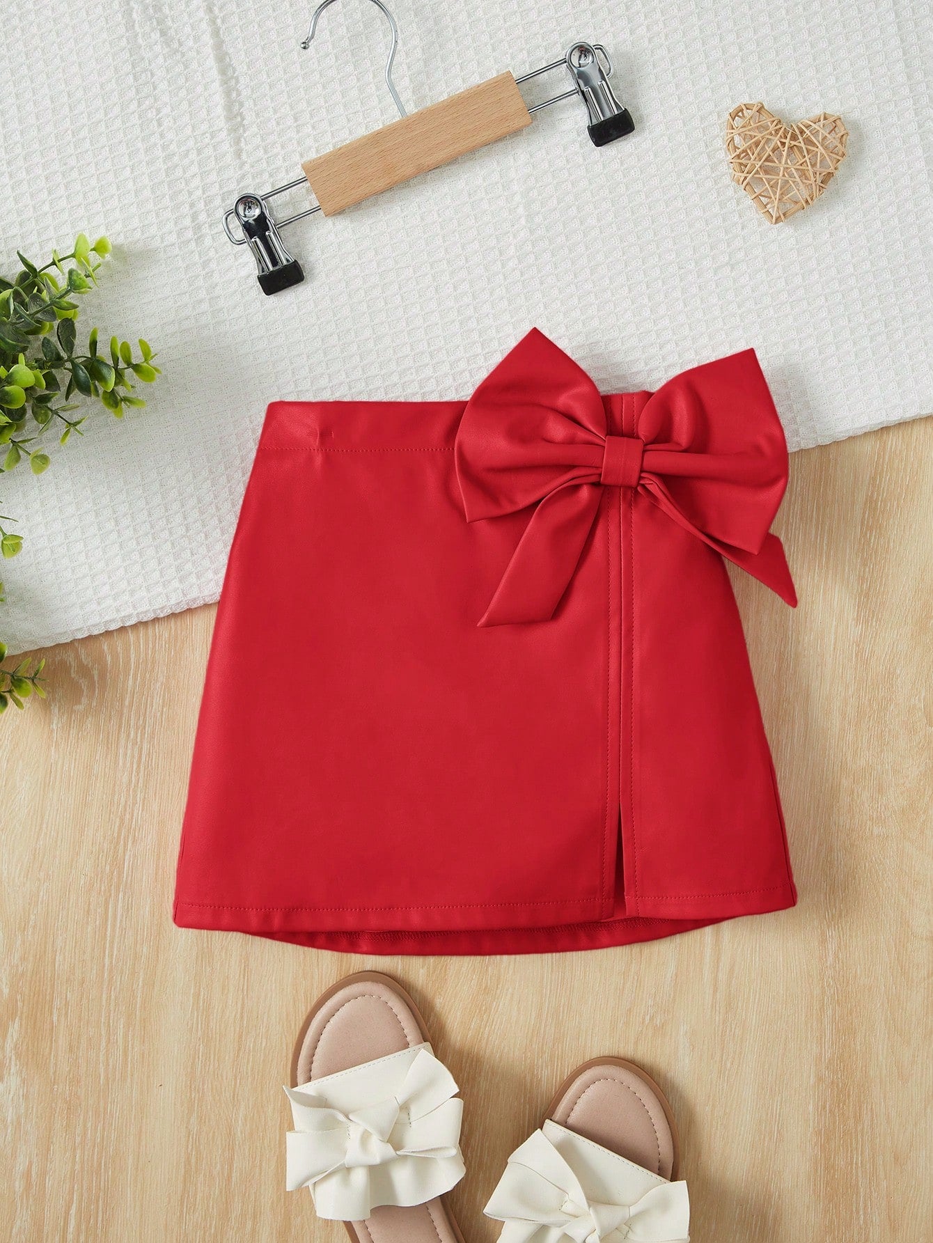 Young Girl Comfortable Solid Color Pu Skirt With Bow Decoration For Casual Occasions