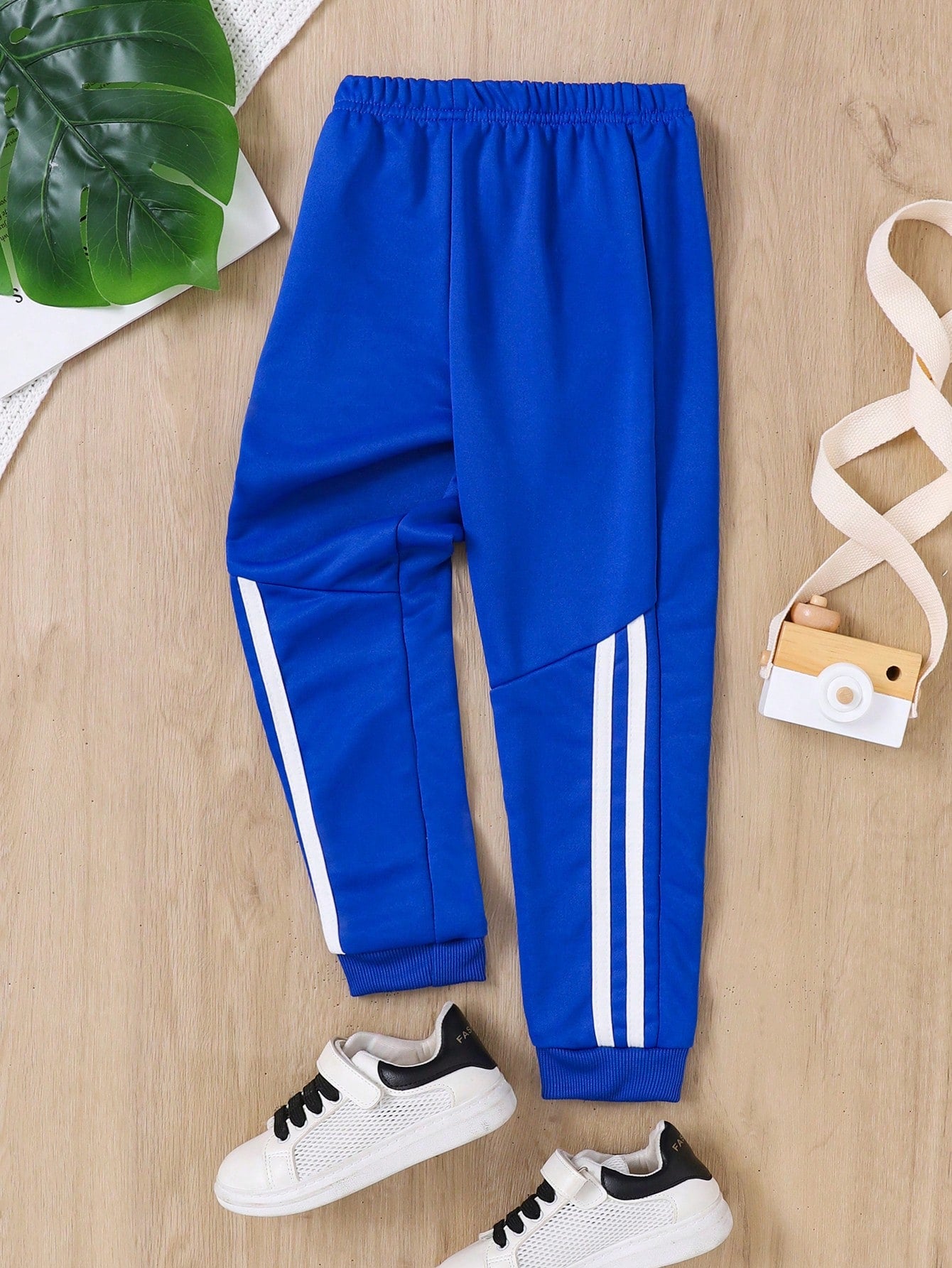 Boys' Casual Sportswear With Color-Block Decorative Woven Belt, 2 Pcs Spring/Summer/Autumn/Winter Outfits, Suitable For Outdoor Activities And Various Occasions, Simple And Versatile Design, Comfortable To Wear