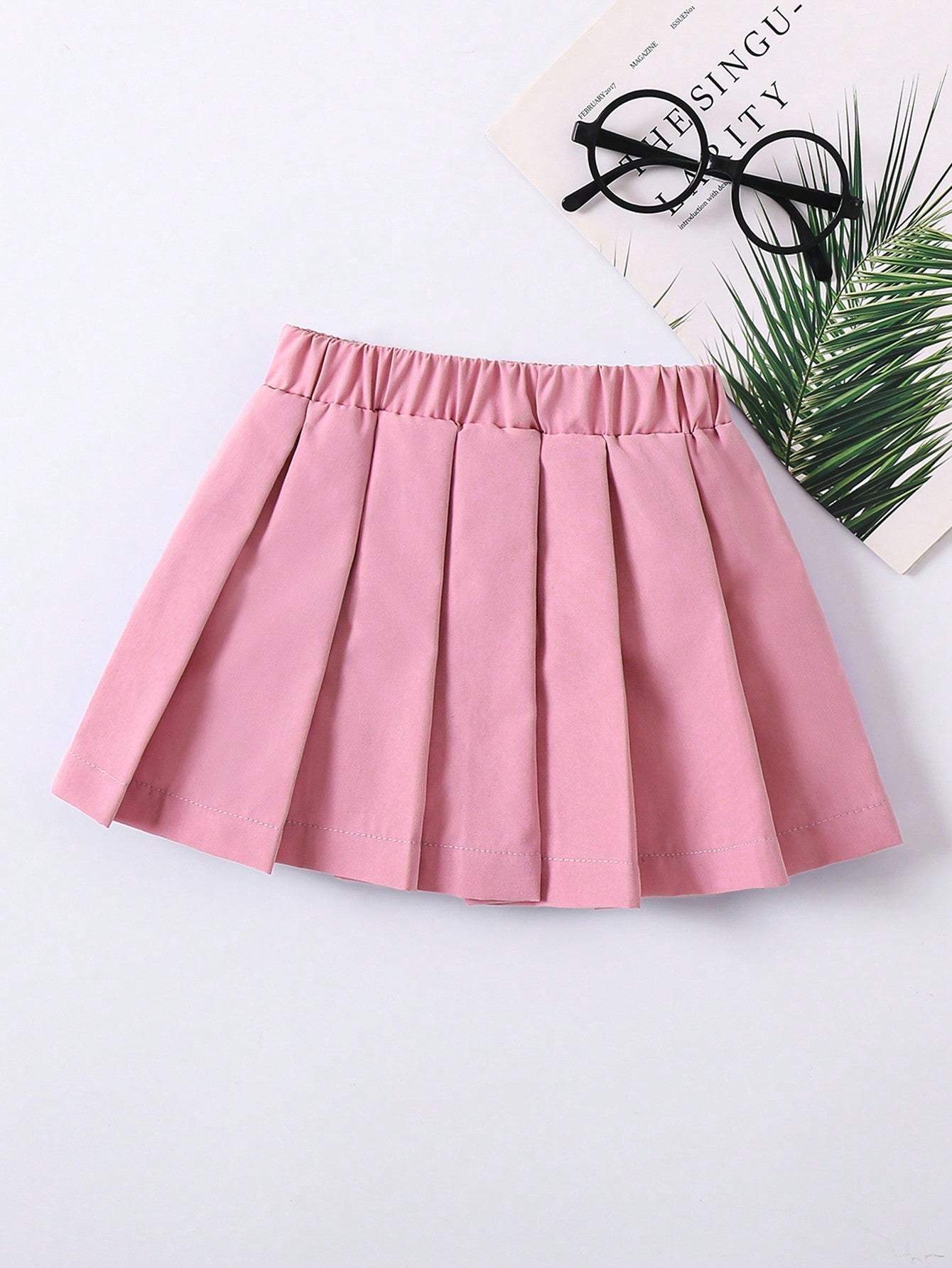 Young Girls' Solid Color Pleated Skirt