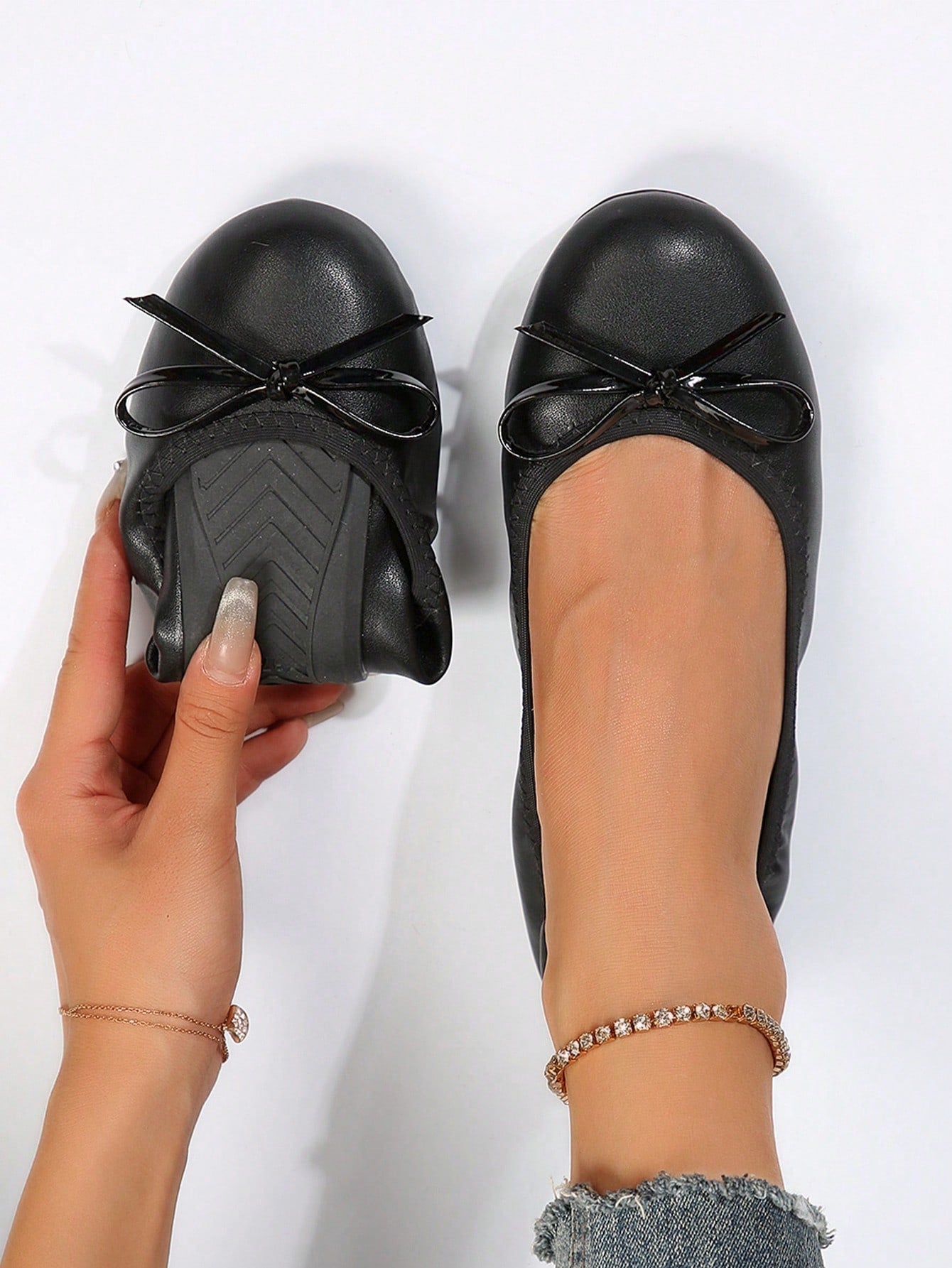 2024 Latest Flat Fashion Ballet Flats Dance Shoes Mother Shoes Color Ballroom Shoes Tubular Shoes