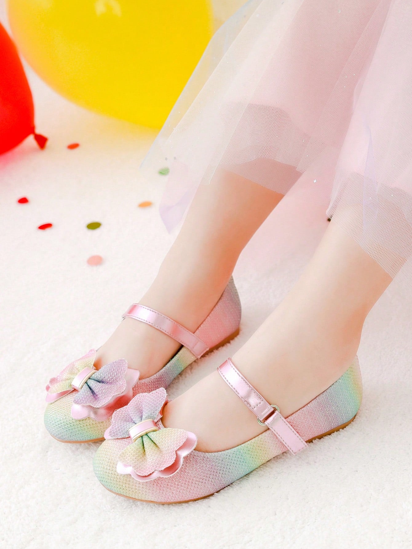 Kids' Flat Shoes With Elegant Champagne Colored Butterfly Decoration For Party