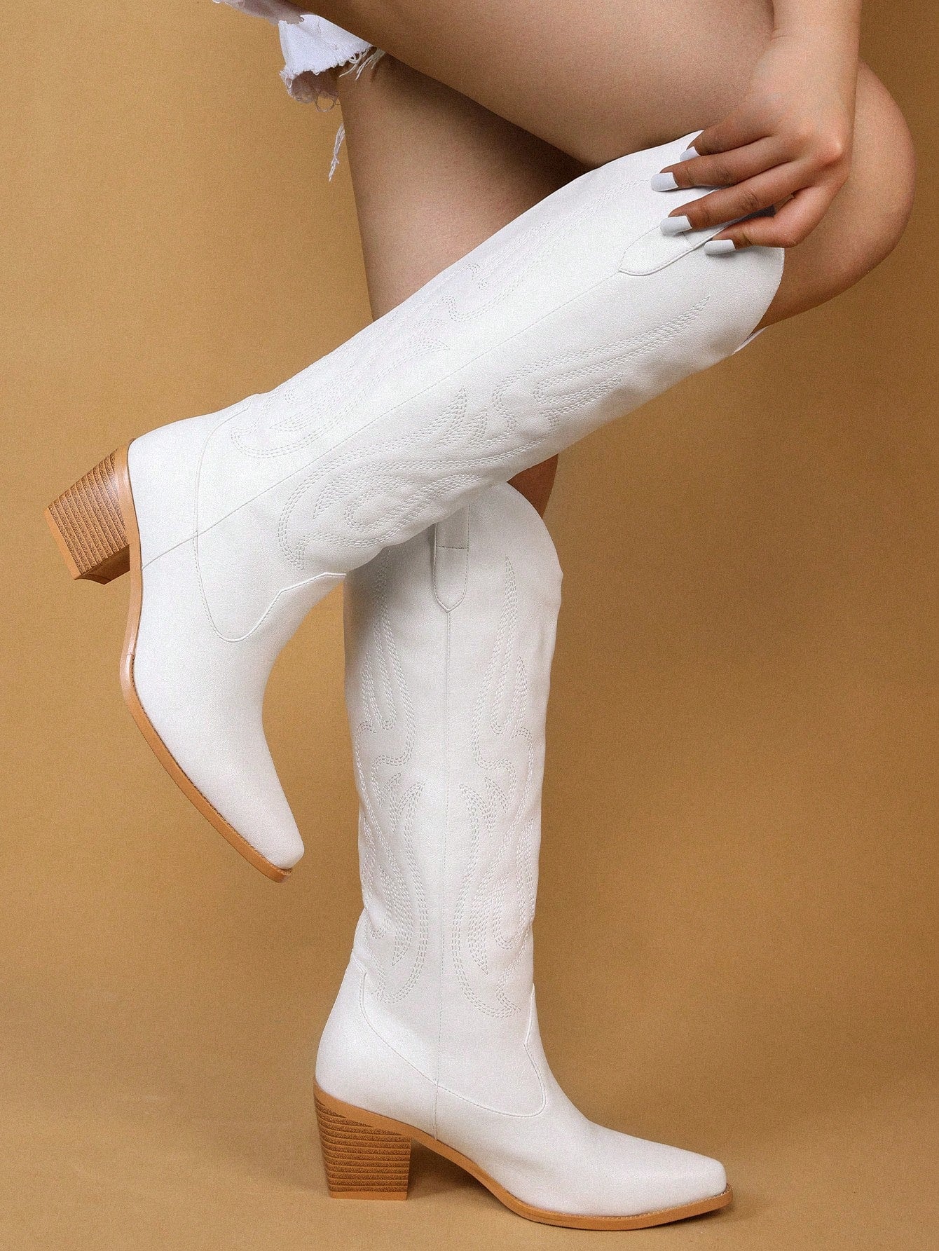Cowboy Boots For Women, Wide Calf Knee High Cowgirl Boots With Embroidery, Almond Toe Mid Heel Retro Fashion Tall Cowgirl Boot Pull On For Ladies