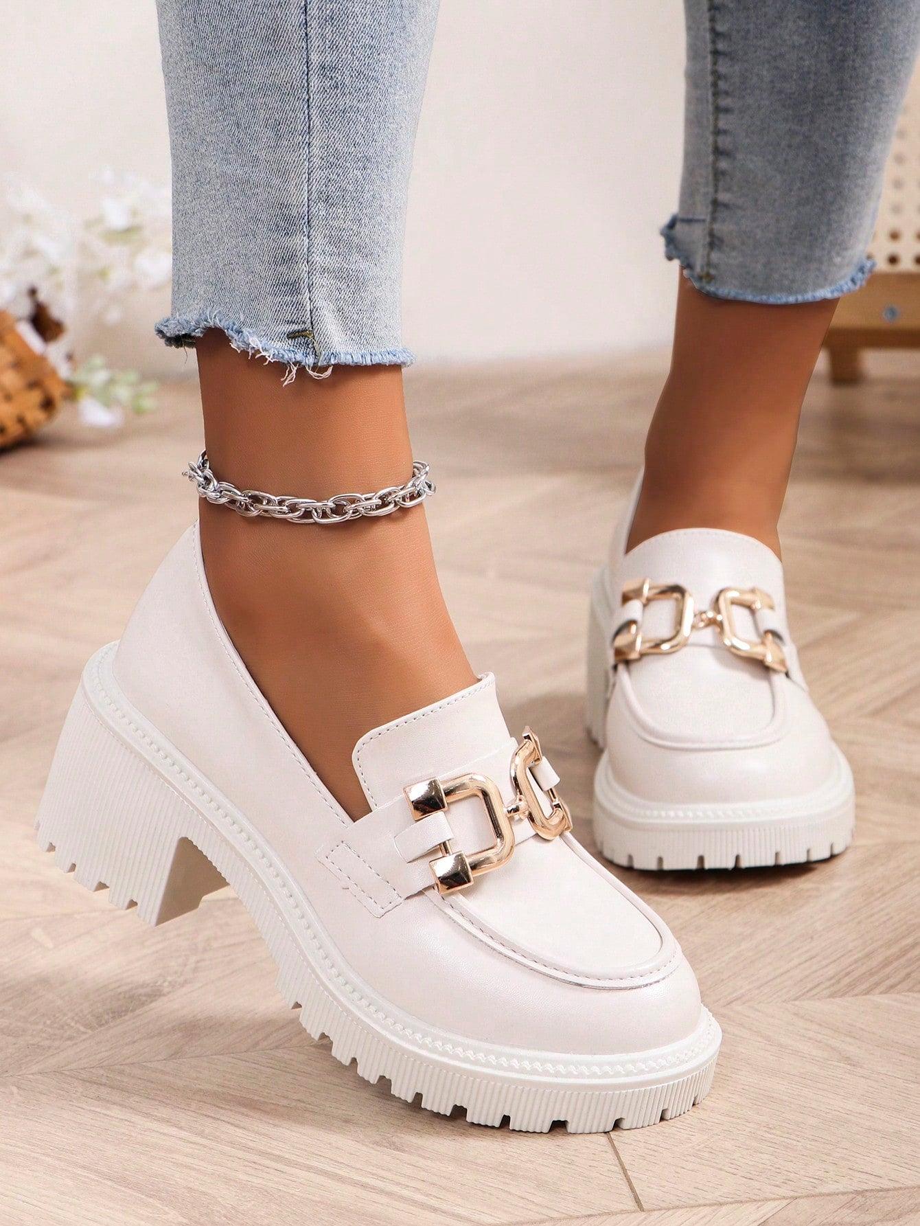 Women Wedge Heels & Thick Sole Shoes Color Shoes With Metallic Buckle Decoration, Retro Floral Patterned Loafers And Mary Janes
