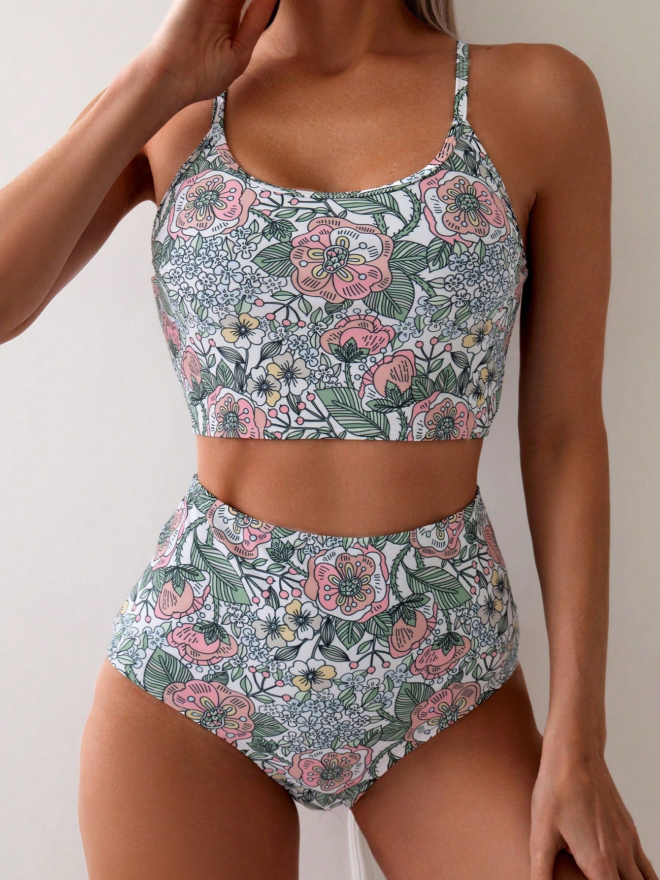 Random Printed Tankini Set For Beach In Summer