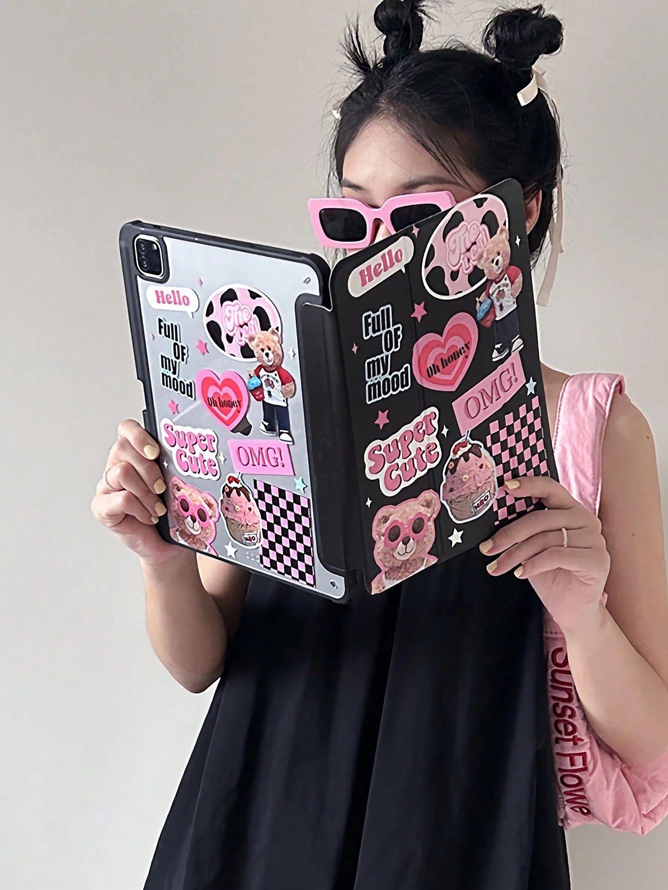 One Beautiful Cute Heart-Shaped Bear Cake Pattern Silicon Tablet Case With Pen Slot, Anti-Drop And Sleep-Wake Function, Compatible With Samsung, IPad, Xiaomi, Huawei