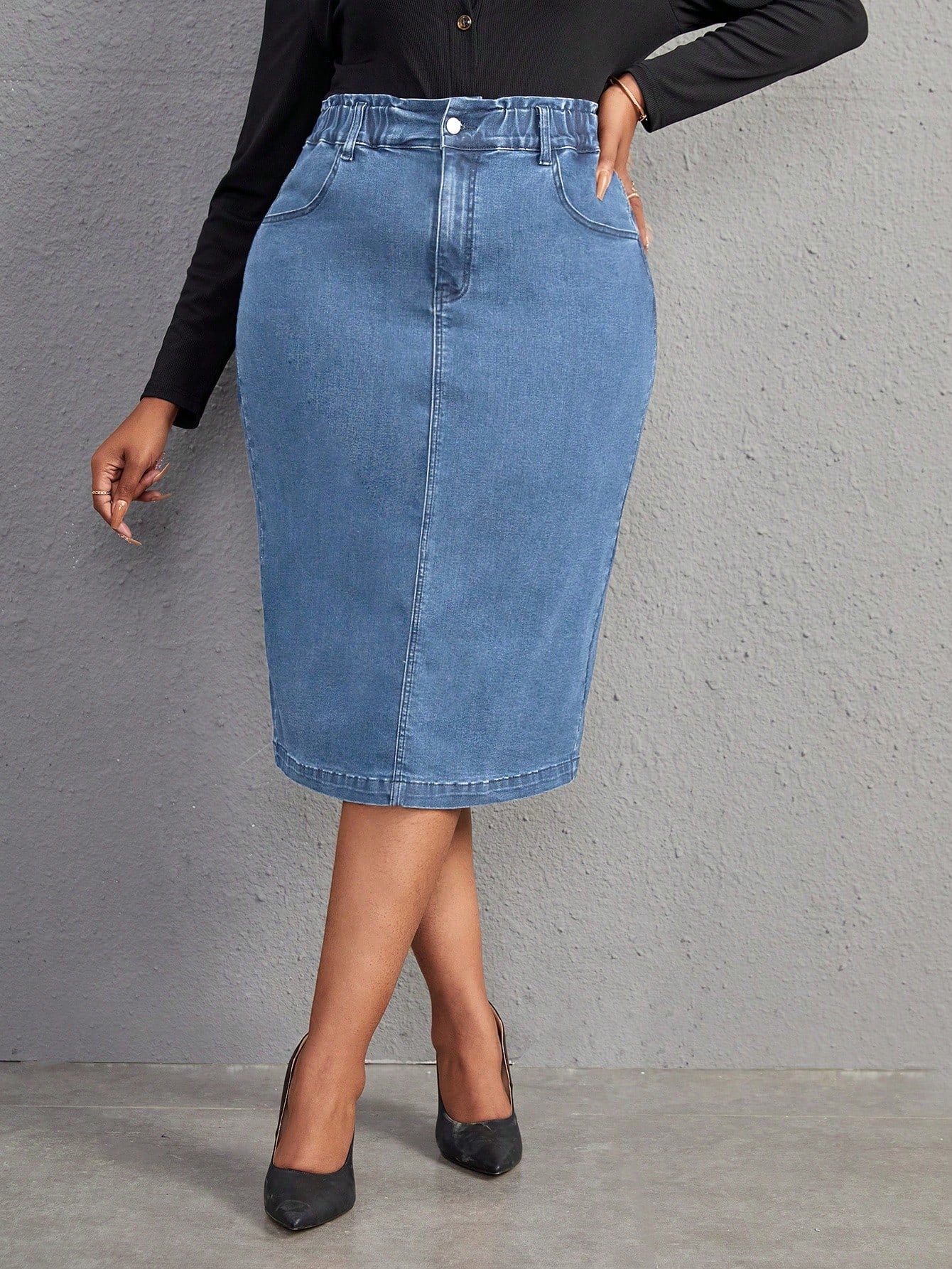 Plus High Waist Split Back Denim Skirt