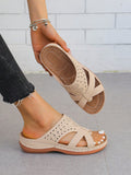 Women Toe Post Sandals Are Suitable For Outdoor Activities In Summer, Round Toe Hollow Out With Rhinestone, Wedge Heel And Thick Bottom Beach Roman Slippers