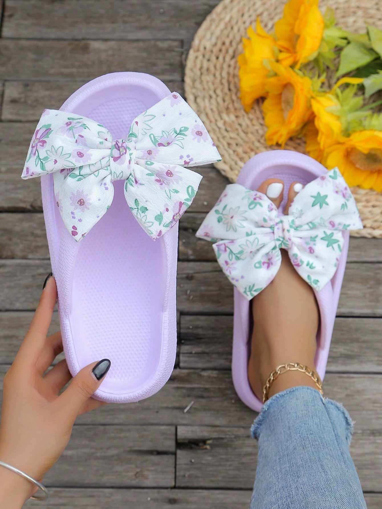 Summer Beach Vacation Thick-Soled Anti-Slip Plastic Slippers, Simple And Casual Women's Sandals, DIY Bow & Random Printed Flip Flops