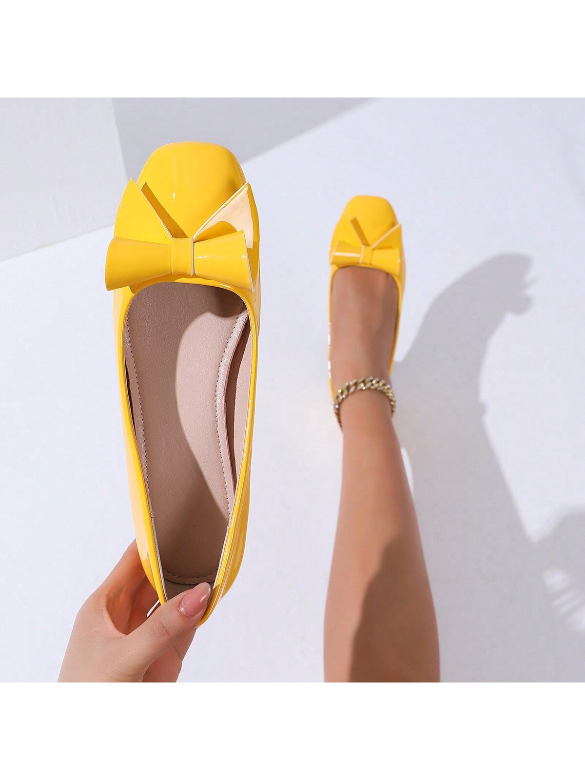 New Arrival Women Fashionable And Comfortable Patent Leather Bowknot Breathable Low Cut Shoes For Four Seasons Abroad