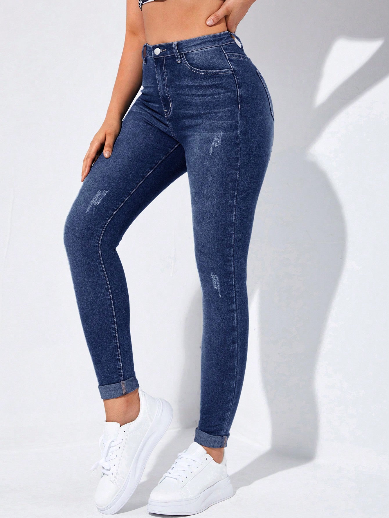 Casual Slim Fit Skinny Jeans In Solid Color