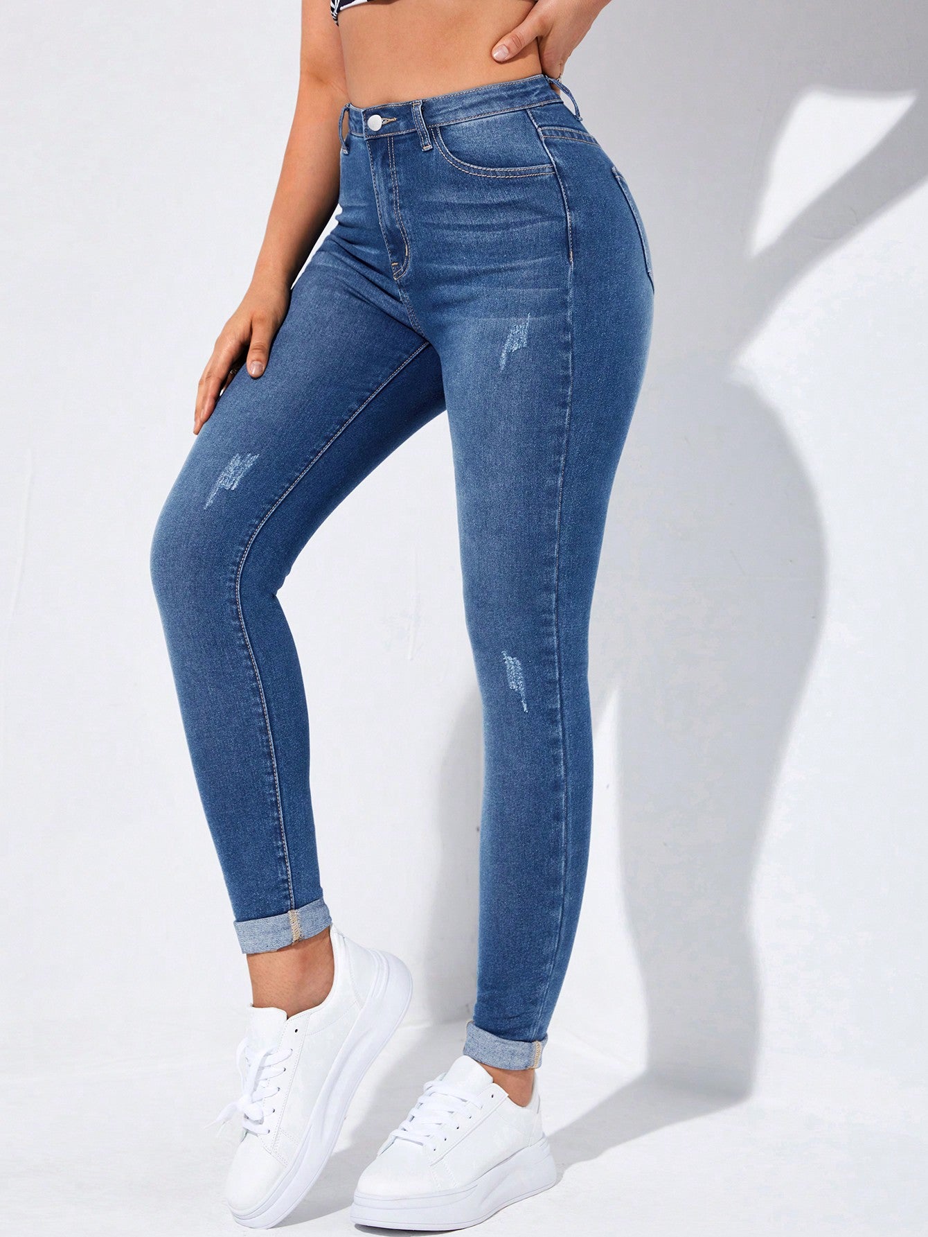 Casual Slim Fit Skinny Jeans In Solid Color