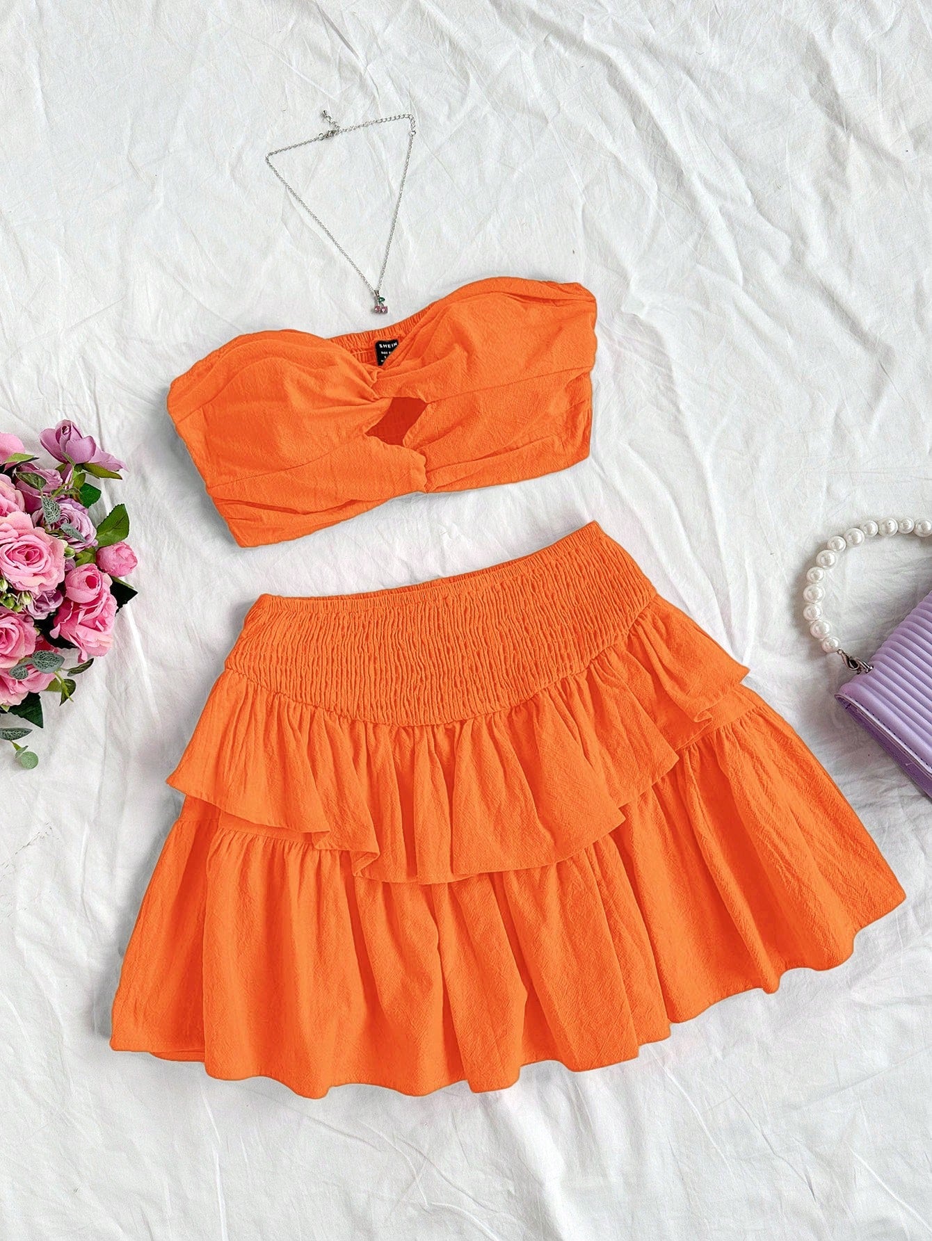 2pcs Set: Casual Twist Checkered Bandeau Top & High Waisted A-Line Ruched Hem Skirt