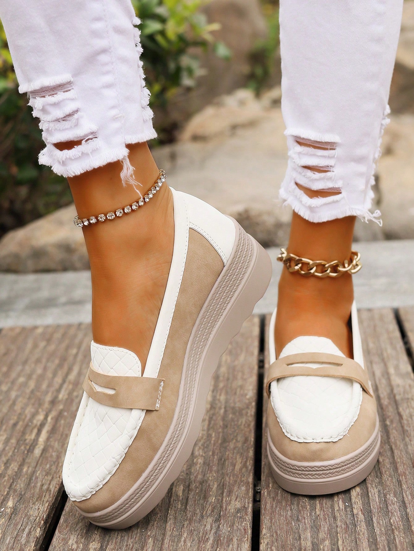 Summer Hollow Out Leather Shoes For Middle-Aged And Elderly Women, Soft Wedge Heel Loafers