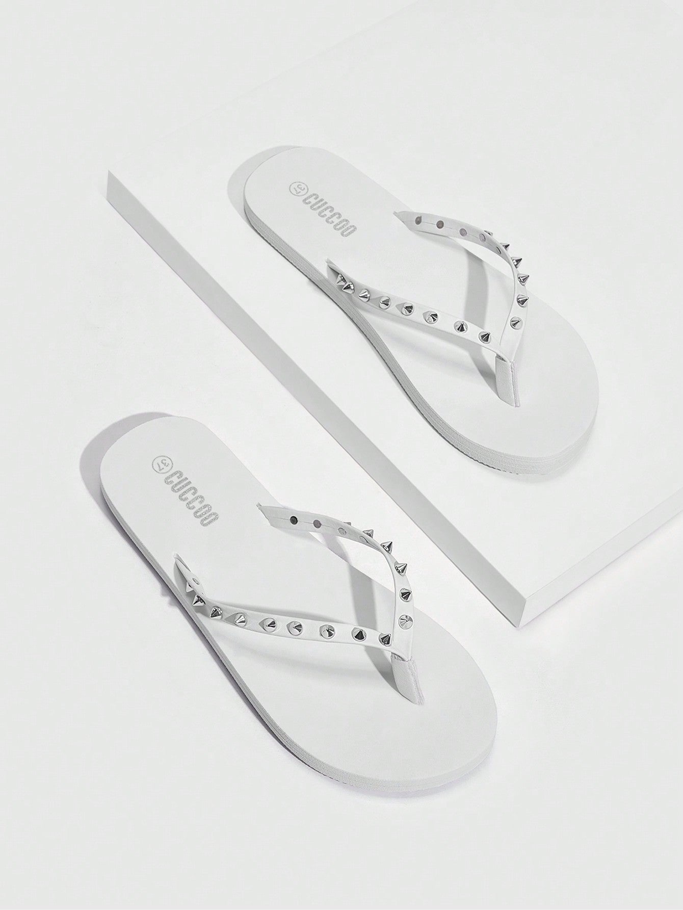 Cuccoo Solid Color Slip-Resistant Women Summer Flip Flops