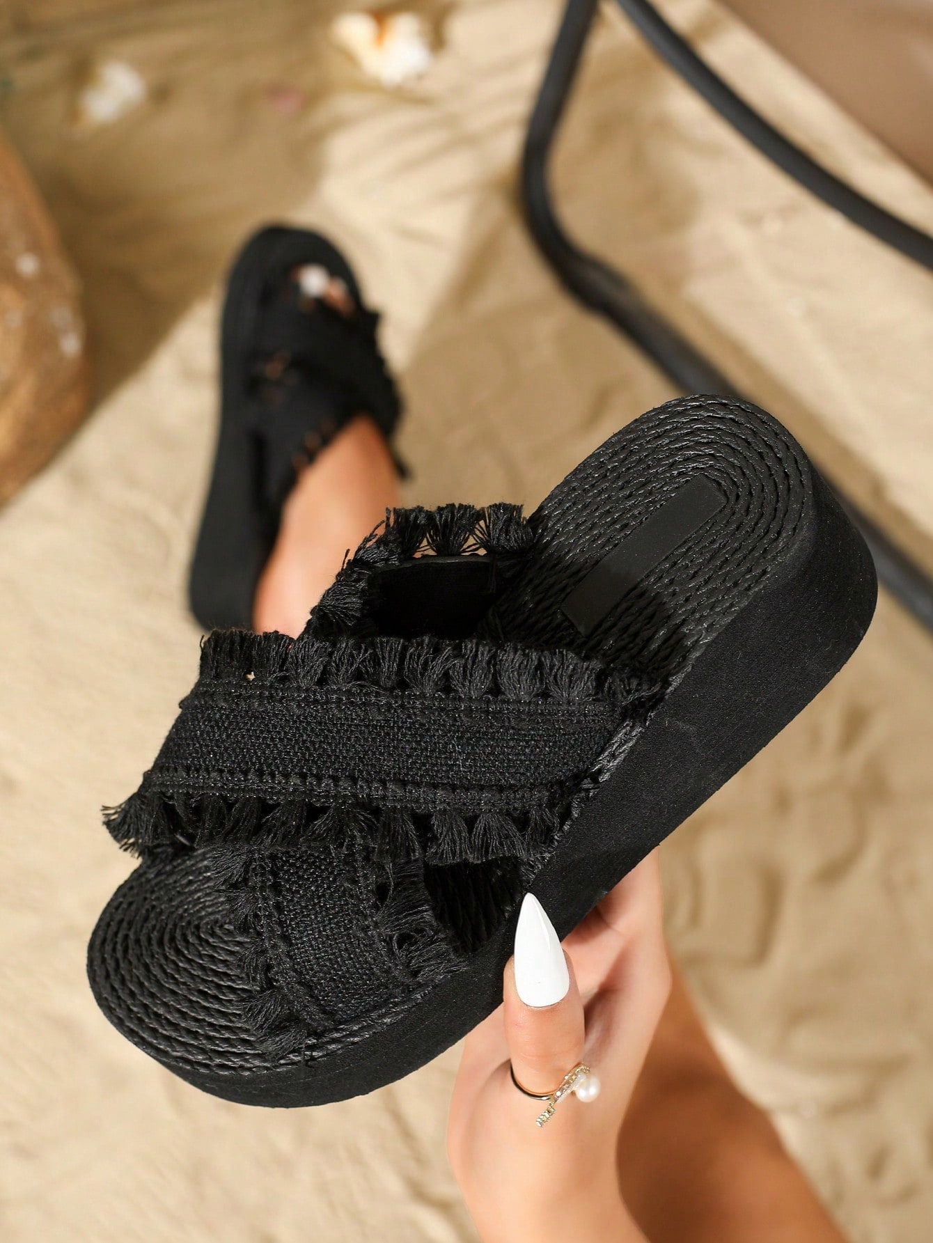 Women Original Design Vintage Elegant Fashionable Fringe Sandals With Thick Soles And Roman-Style, Suitable For Parties, Festivals, Sexy And Comfortable With Round Toe And Woven Textured Rope Wedges, Beige Color.