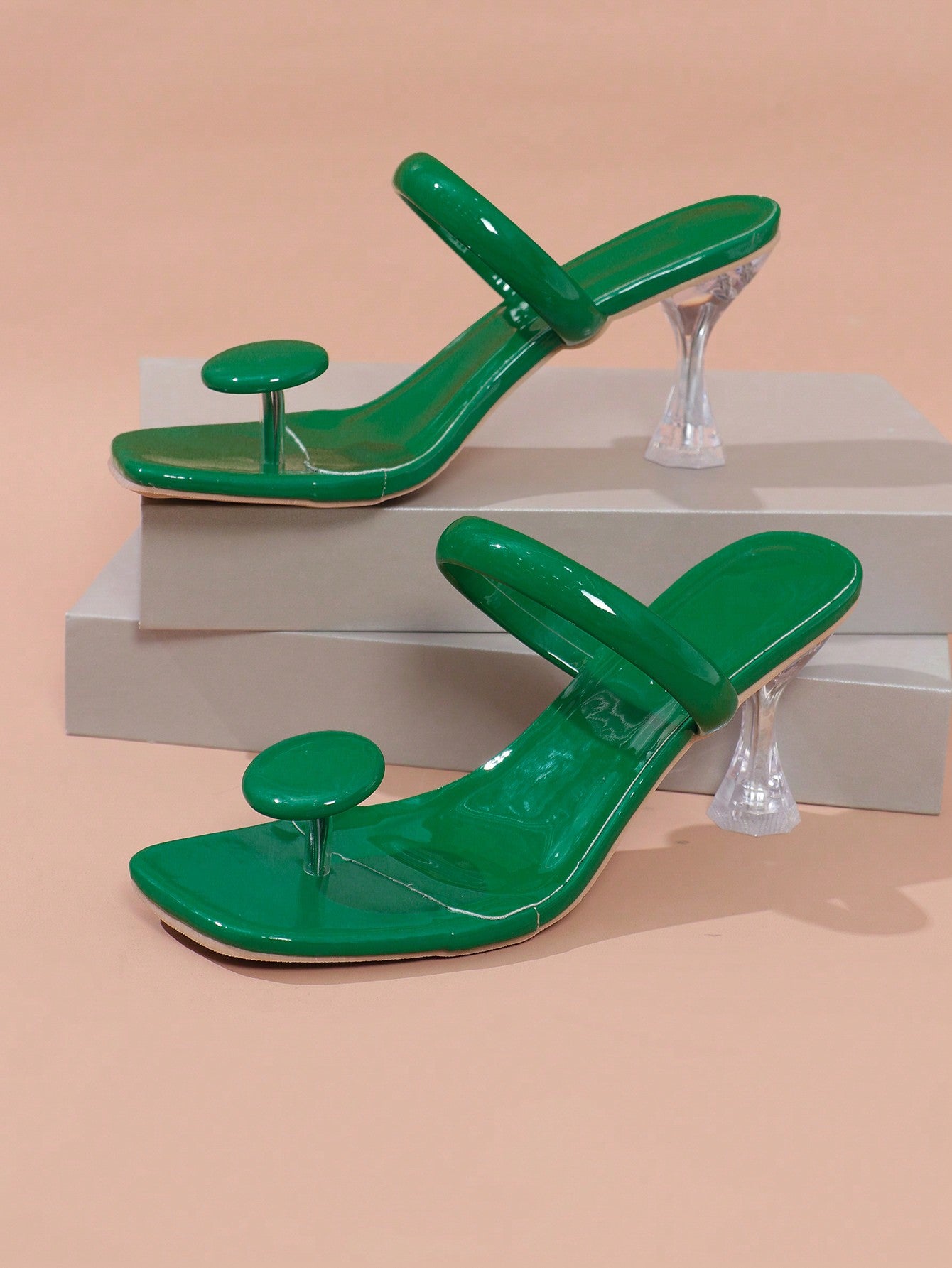 Crystal Heeled Sandals With Simple And Fashionable Round Buckle And Strap