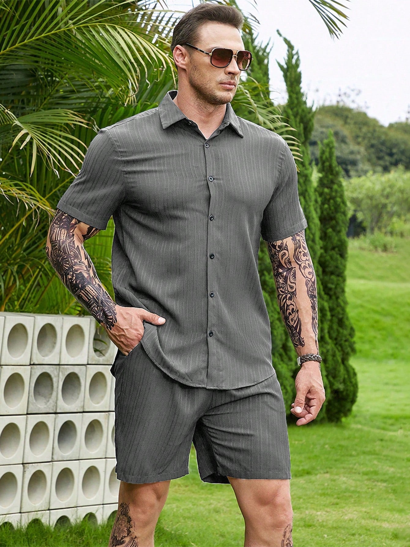 Men's Plus Size Vacation Casual Solid Color Short Sleeve Shirt And Shorts Set