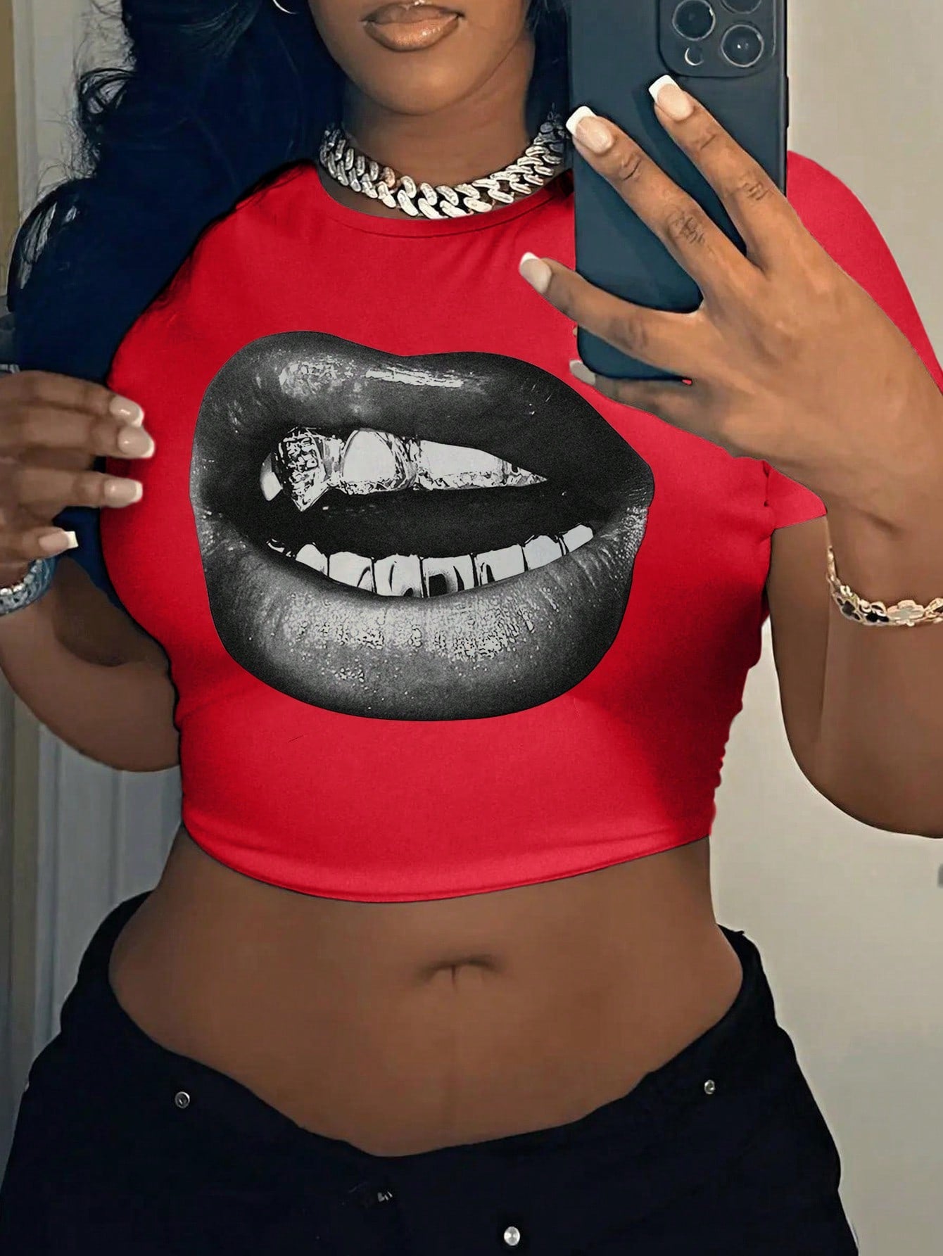 Casual Lips Pattern Round Neck Slim Fit Short T-Shirt For Women, Summer