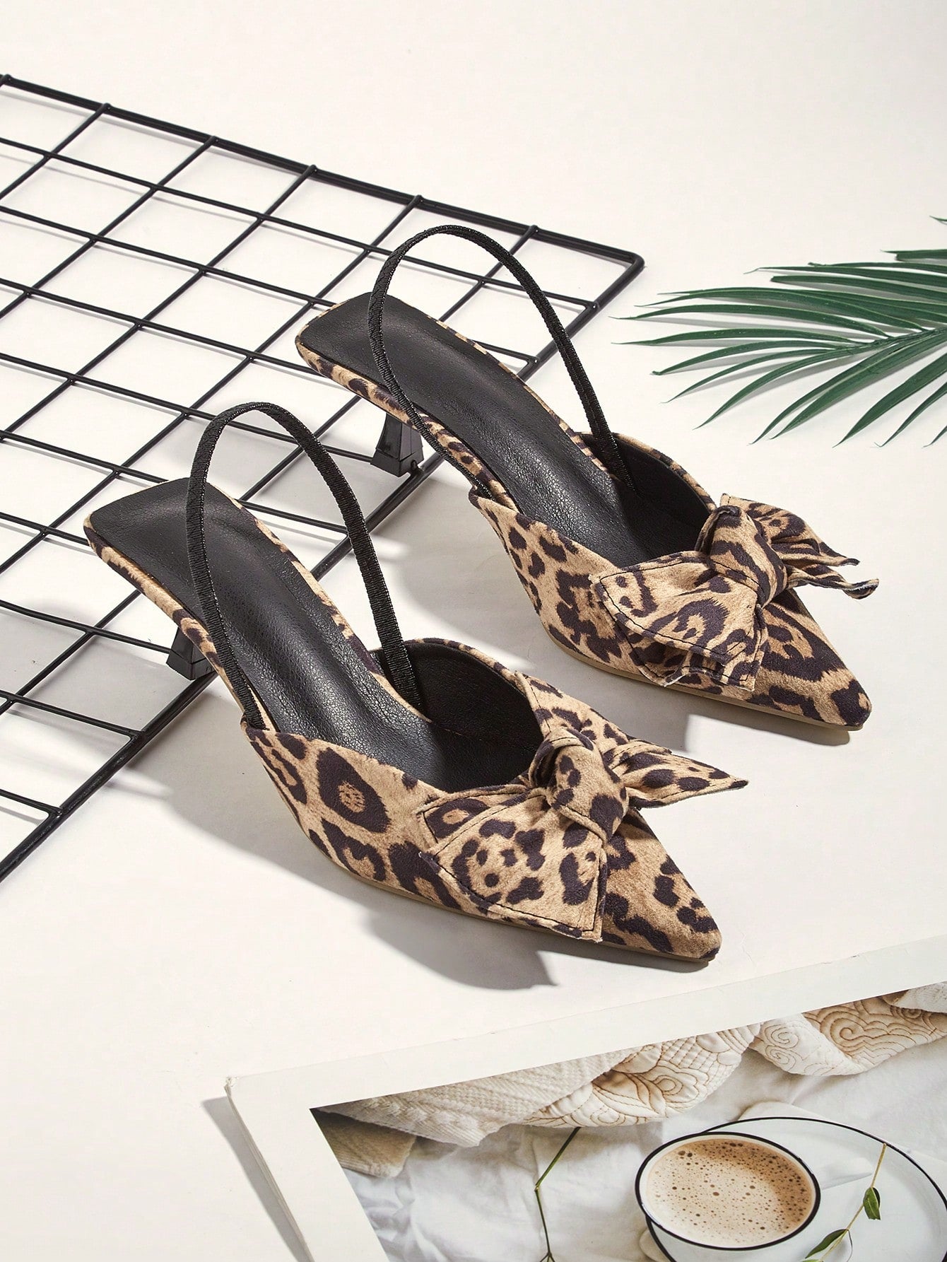 Comfortable Spring Summer New Design Pointed Toe High Heels With Bowknot Decoration