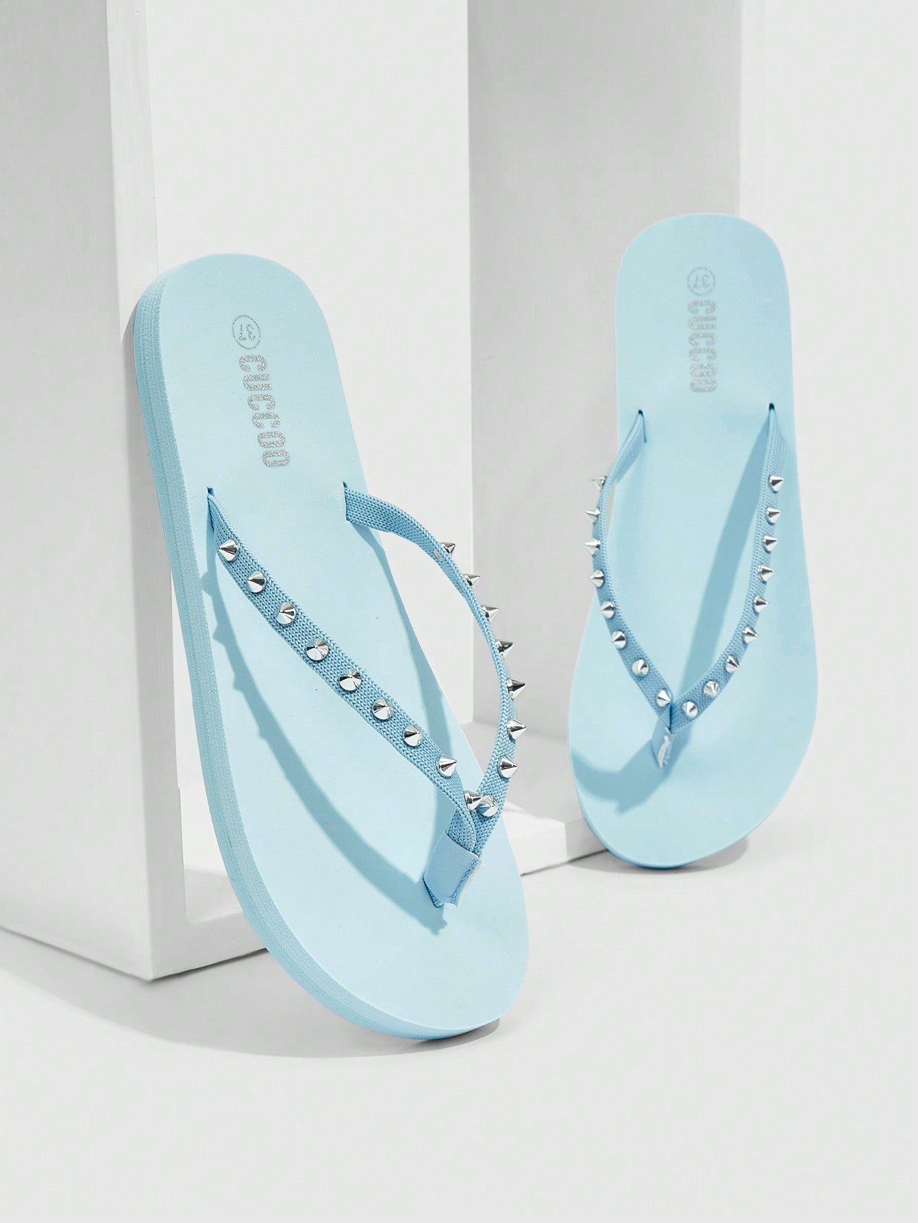 Cuccoo Solid Color Slip-Resistant Women Summer Flip Flops