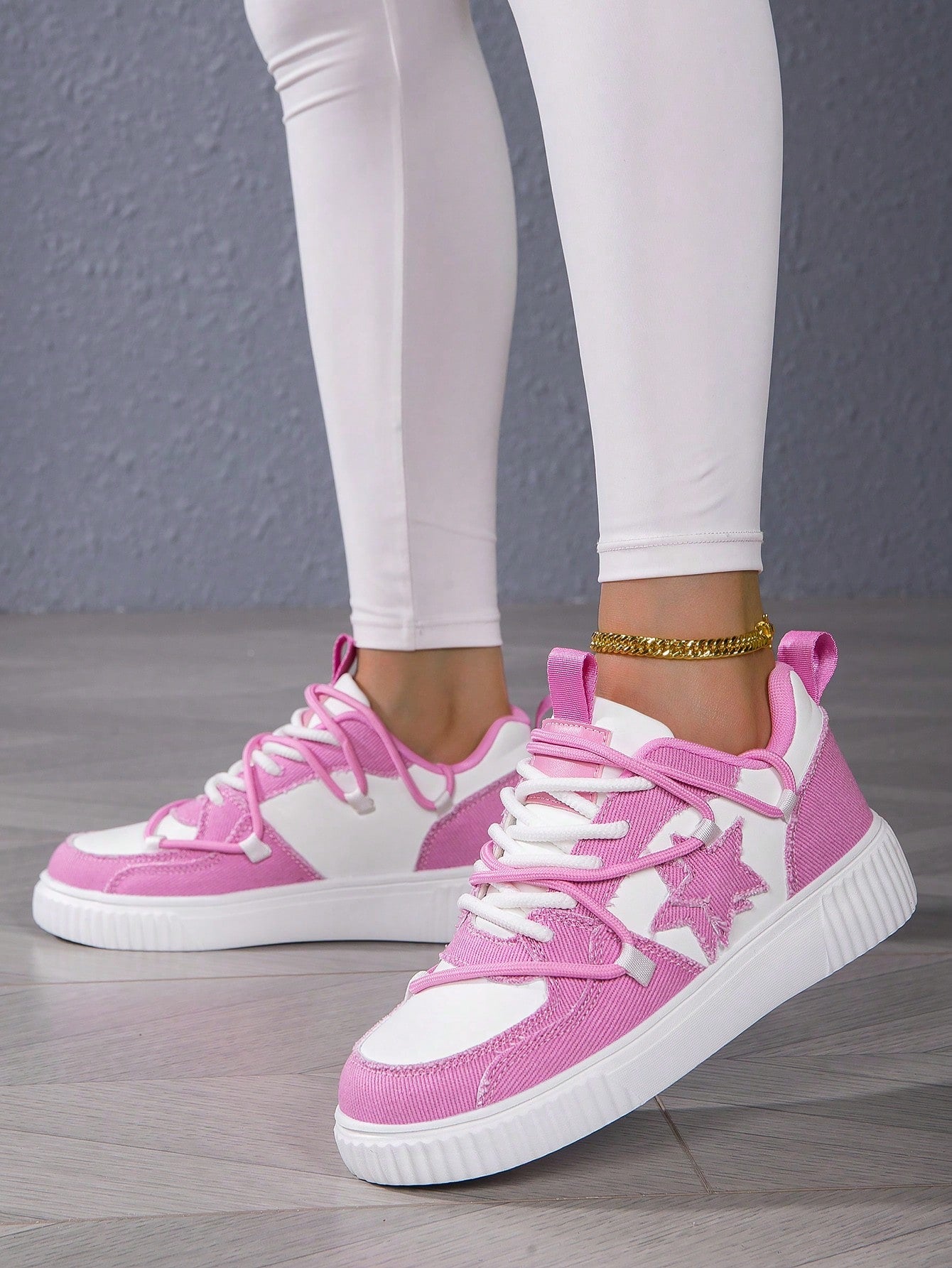 Women's Fashionable Stars &amp; Vintage Canvas Patchwork Trendy Platform Sneakers, Outdoor Lightweight Slip-Proof Lace-Up Casual Shoes, Black And White, Best Friend Style