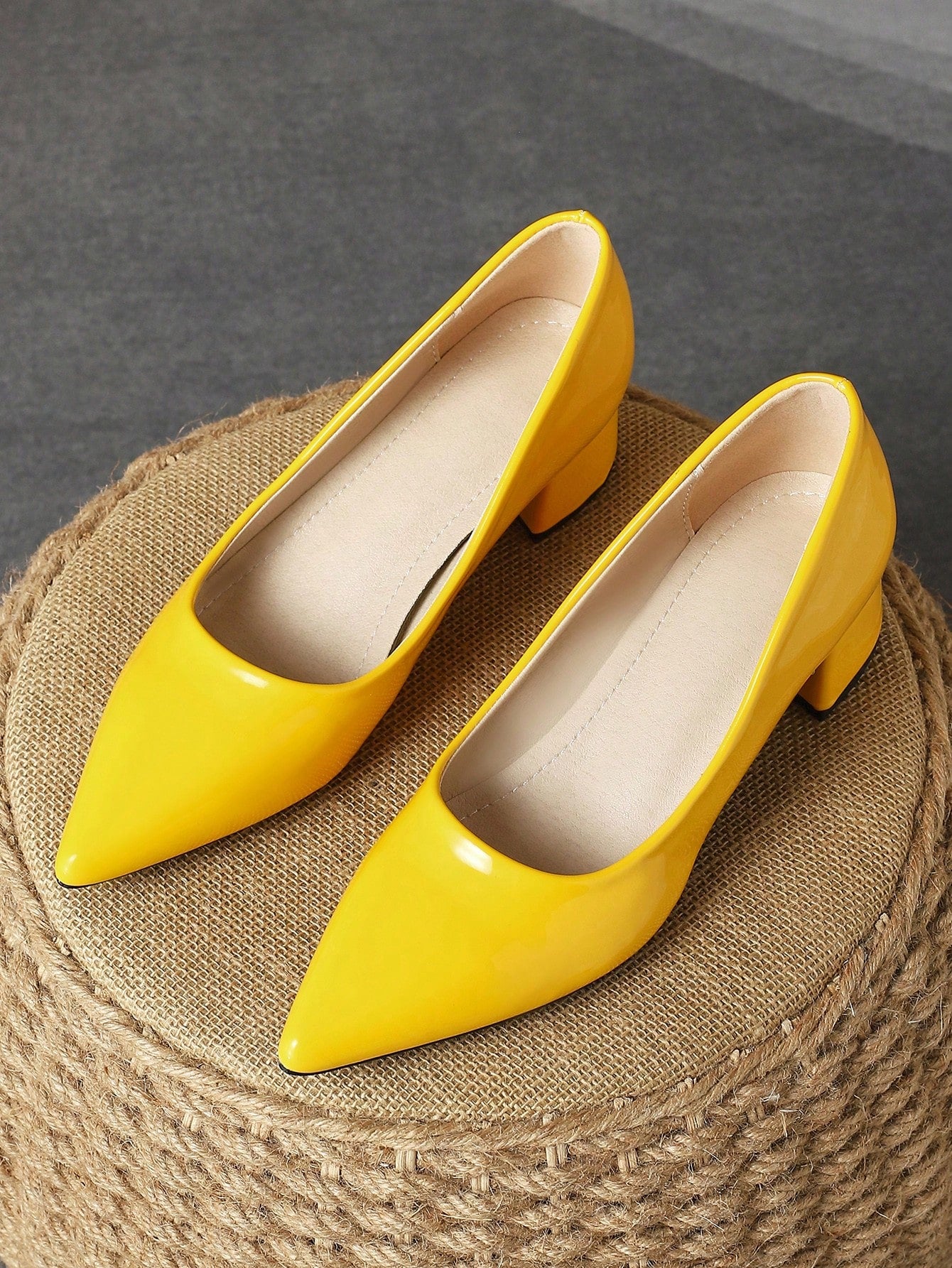 Women's Fashionable Green Pointy Toe, Navy Stone Pattern, Apricot Heel Pump Shoes For Vacation, Travel, Shopping, Outdoor, Red, Yellow, Vintage, Casual, High-End Black Flats