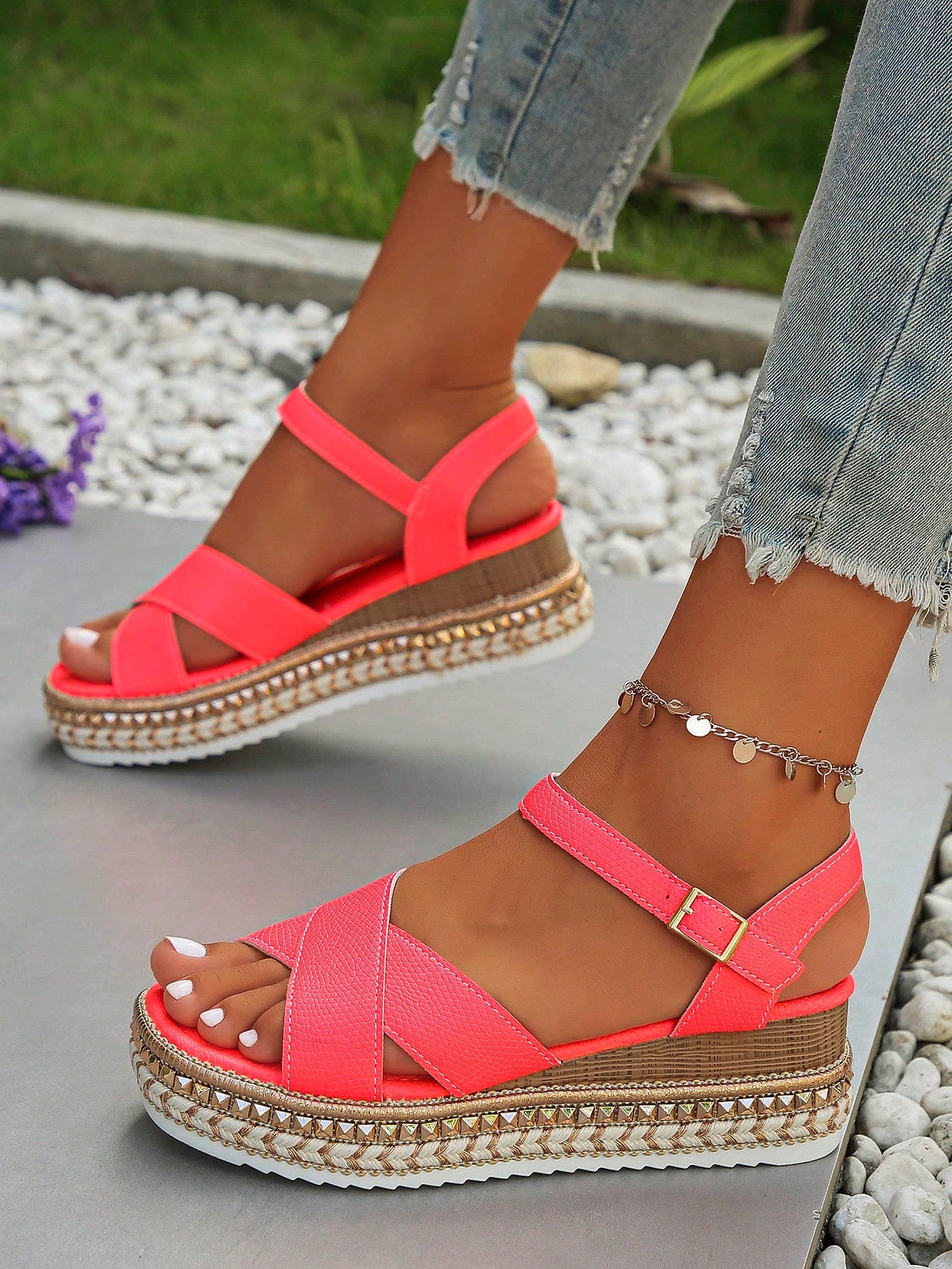 Women's Plus Size Cross Strap Wedge Sandals With Thick Soles, Increased Height, And Rose Red Color, Ideal For Daily Wear, Outdoor, And Foreign Trade In Summer, With Buckle Straps