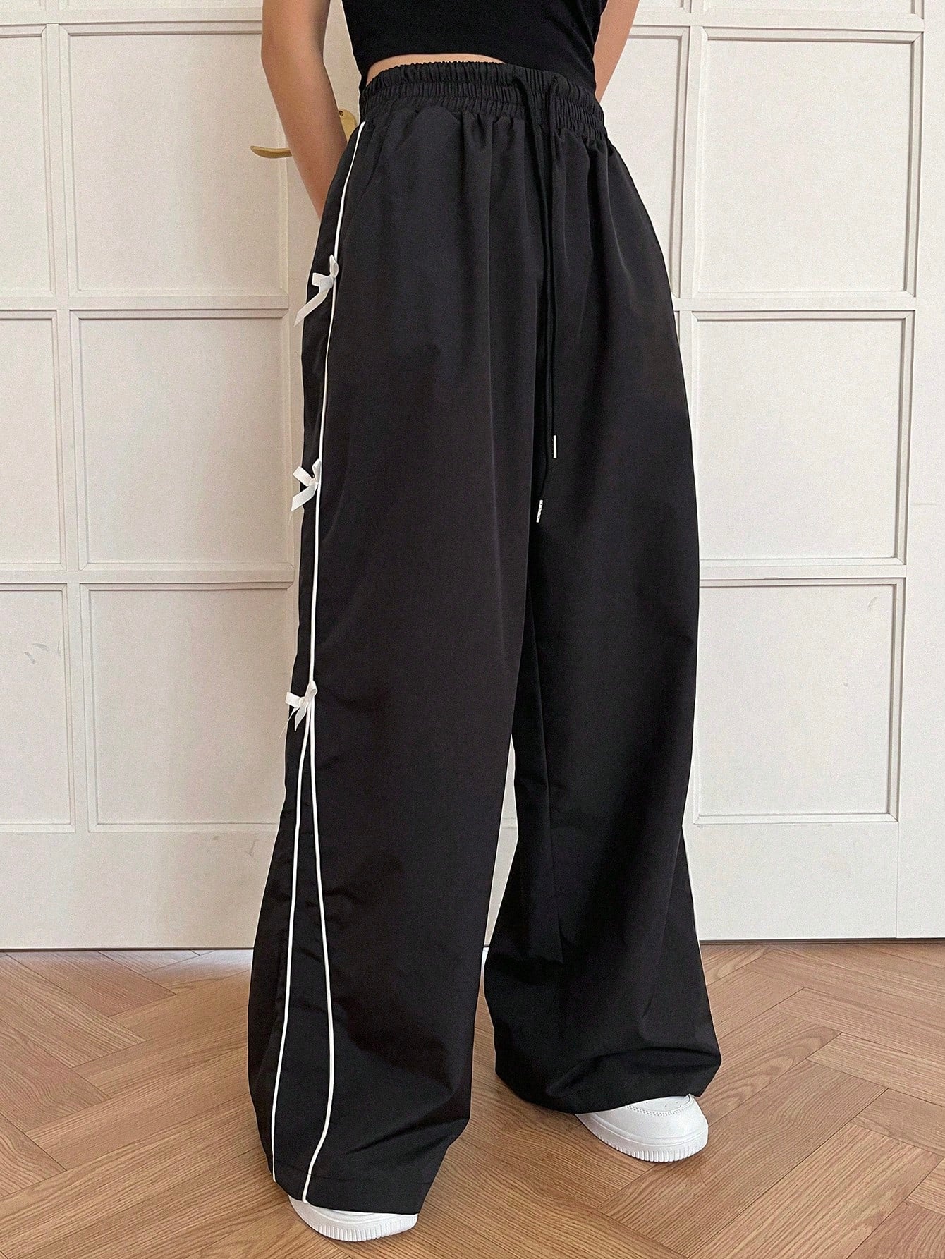 Women's Solid Color Simple Daily Pants With Bowknot Decoration