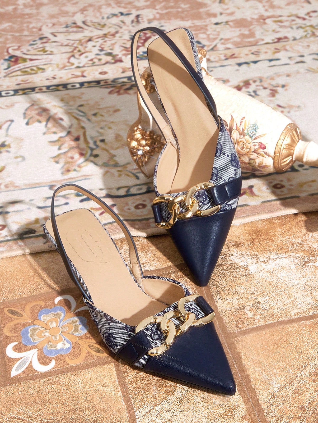 TILAWA Women's Chain Decorated Vintage Floral Patchwork Design Pointed Toe Slingback Kitten Heels, Fashionable And Comfortable For Daily Wear, Outdoor Events And Family Gatherings, Spring And Summer, Brown