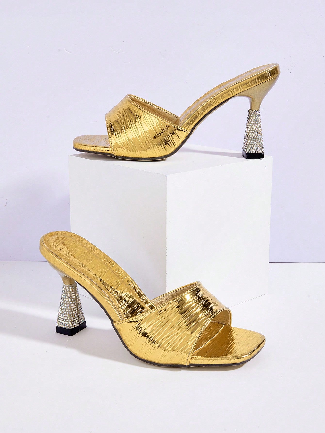 Coffee Brown Suede Fashionable Women's High Heeled Sandals