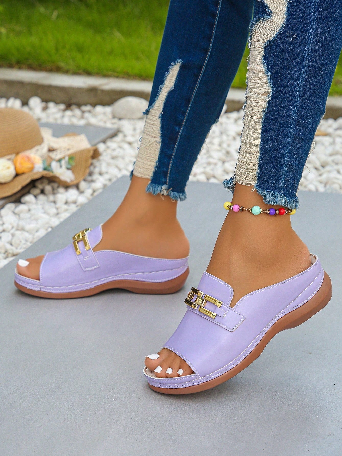 Women's Metal Square Buckle Open-Toe Wedge Sandals With Thick Sole, Casual Style, New Summer Fashionable Daily Outdoor Slipper, Comfortable And Anti-Slip, Light Purple