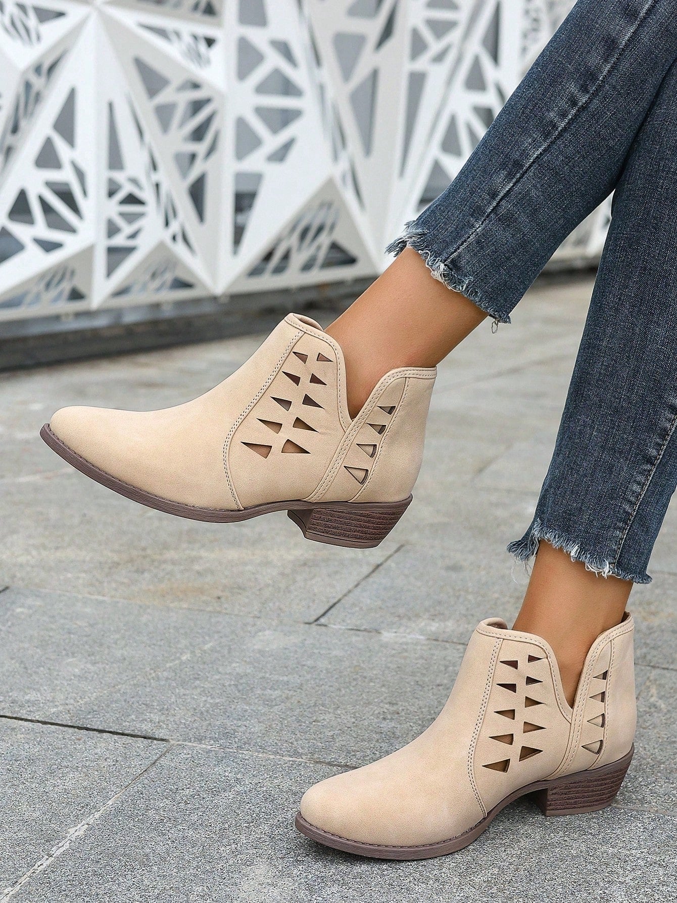 Red Hollow Chunky Heel Round Toe Elegant & Versatile Ankle Boots And Short Boots For Women, Suitable For Commuting And Daily Wear