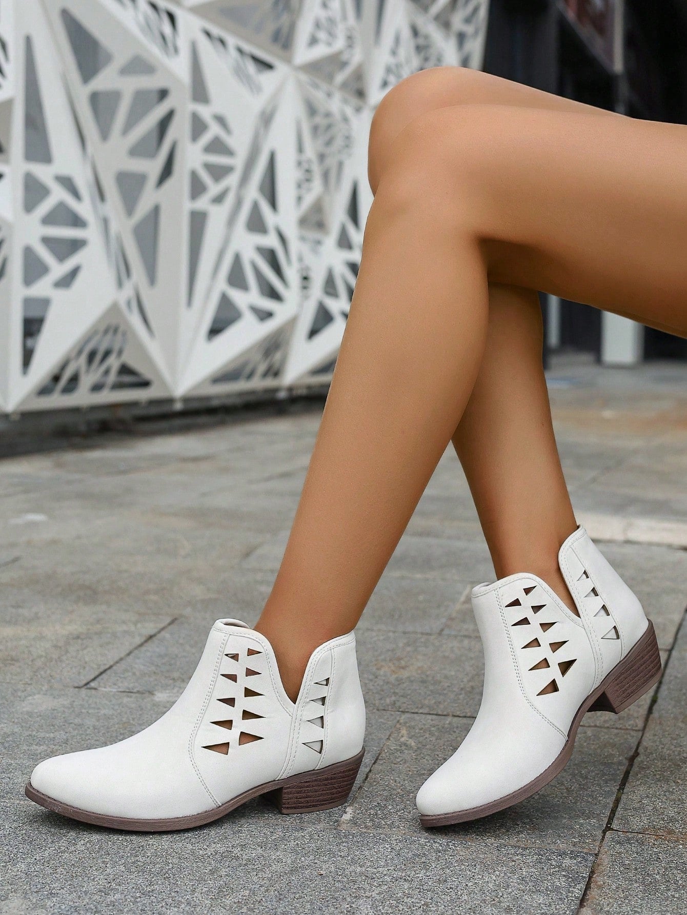 Red Hollow Chunky Heel Round Toe Elegant & Versatile Ankle Boots And Short Boots For Women, Suitable For Commuting And Daily Wear