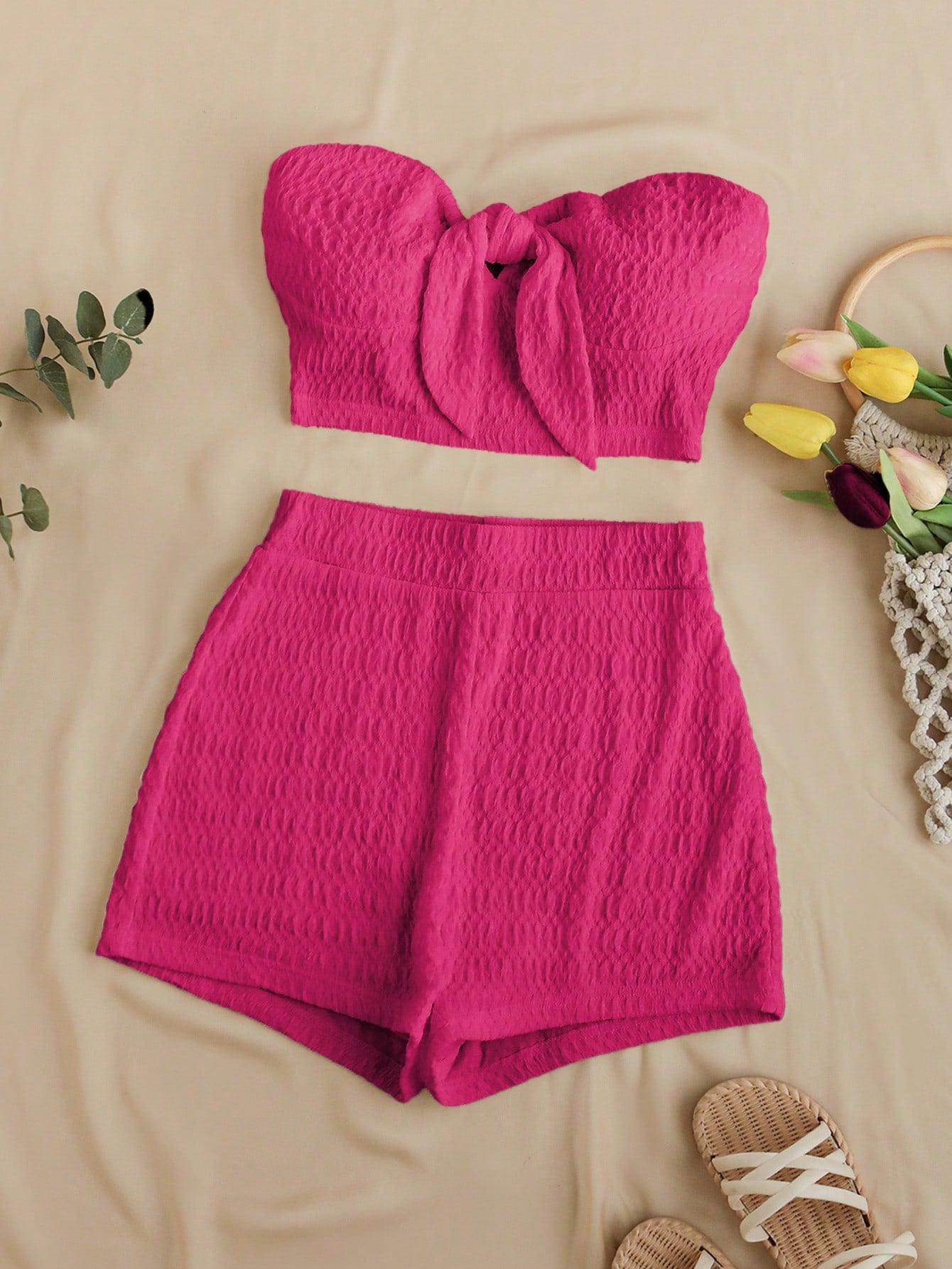 Summer Solid Texture Bandeau Top And High-Waisted Shorts Casual Vacation Two Piece Set