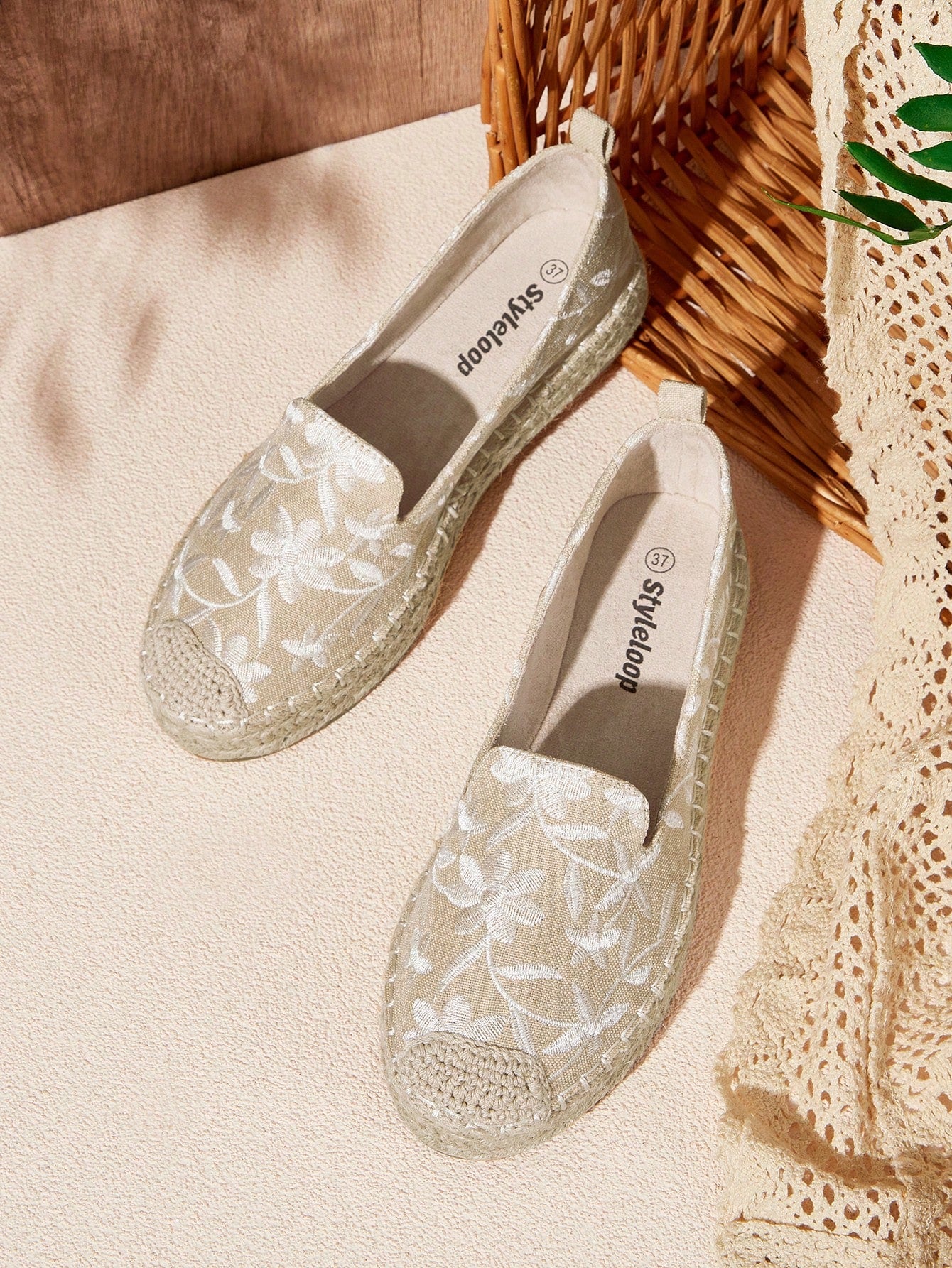 Styleloop Women's Casual Flat Shoes Vacation Shoes Summer Sale  Boho Feels Vintage Cottagecore Frenchy Shoes Halloween