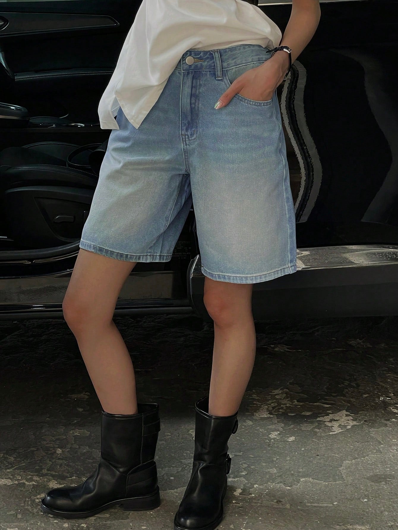 Women's Blue Washed Denim Shorts