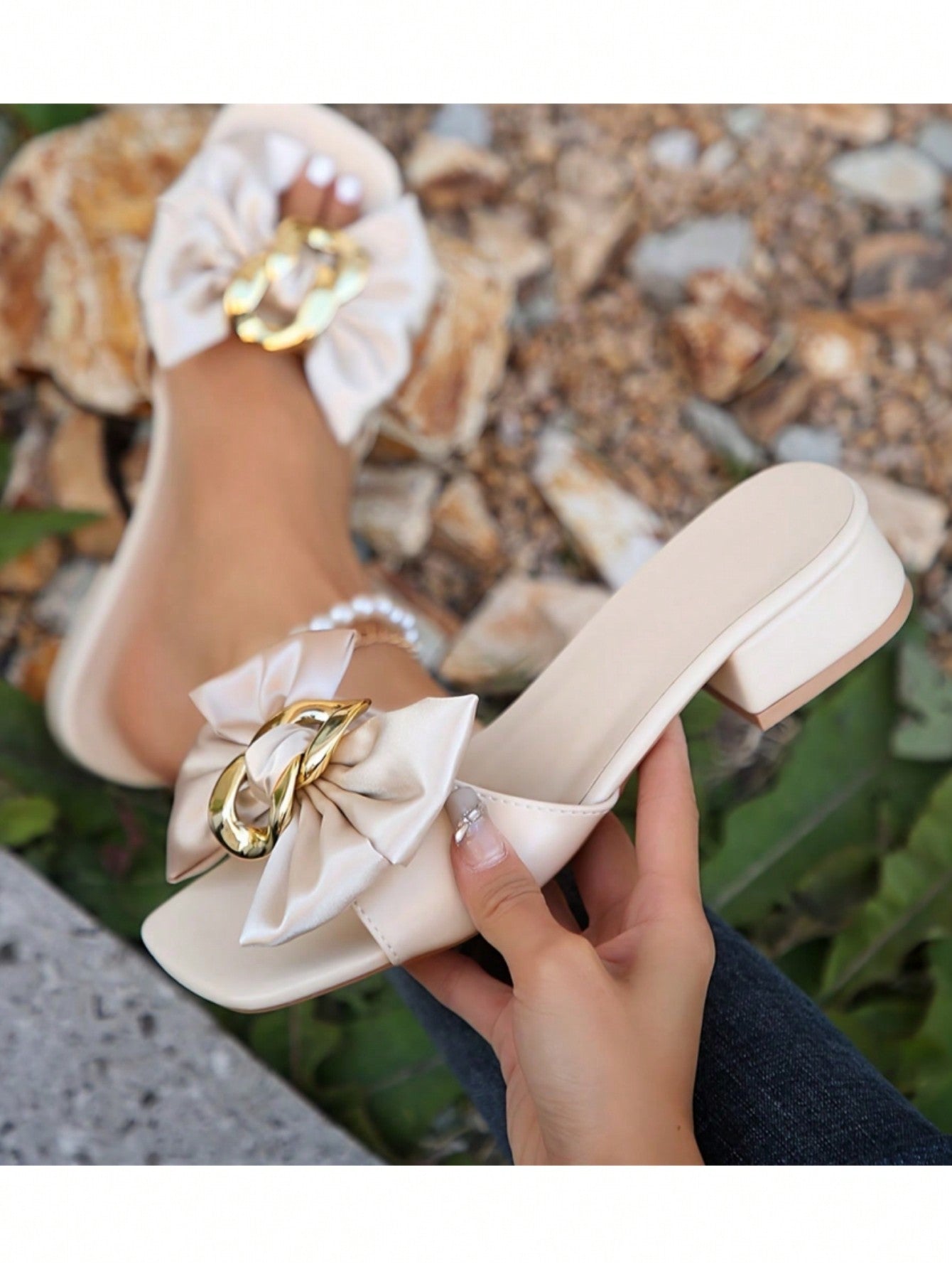 Women Fashionable Solid Color Sandals With Buckle Strap And Bowknot Decoration, Versatile Chunky Heel Slip-On Shoes For Casual Wear And Summer Parties