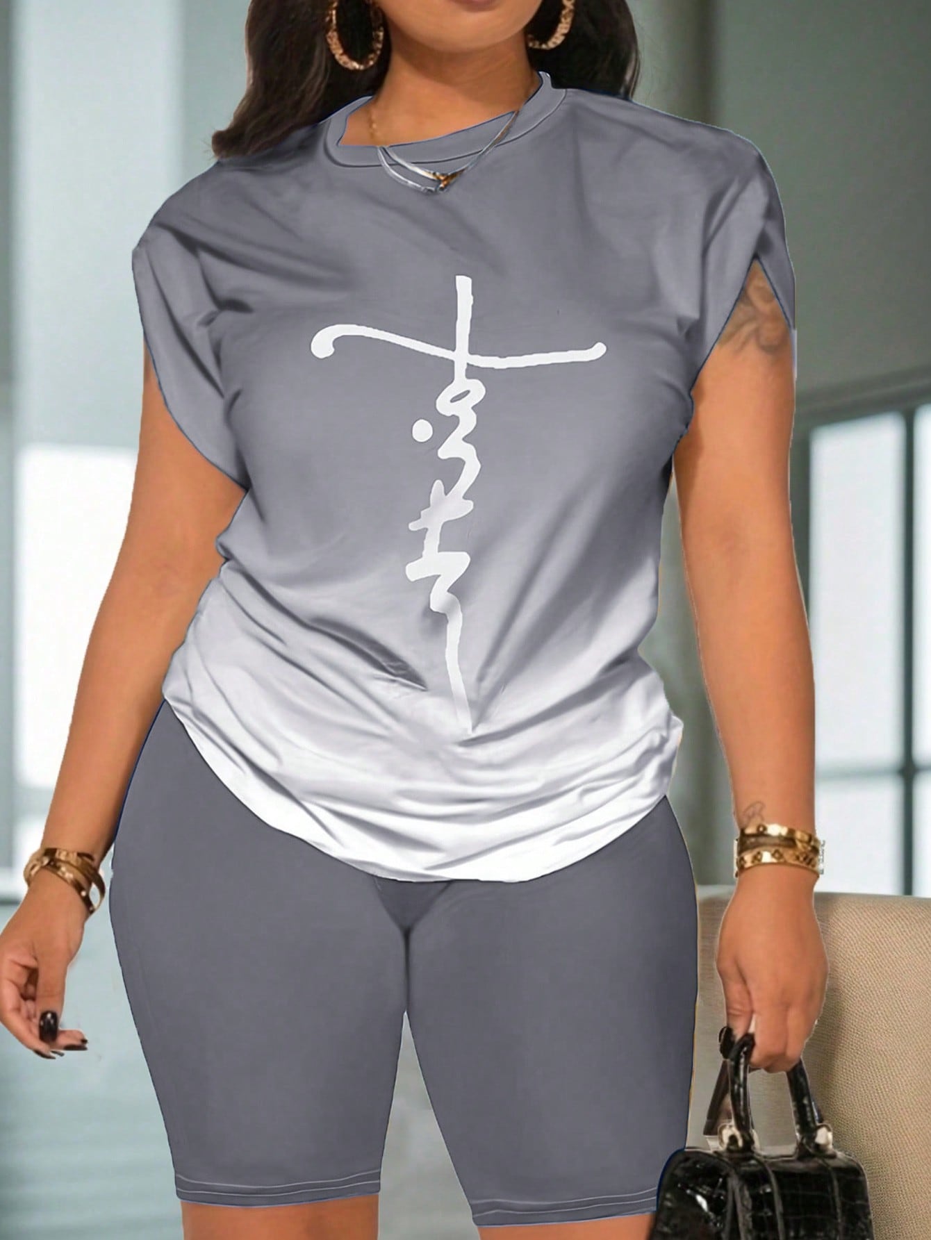 Round Neck Gradient Print Tight Shorts Set