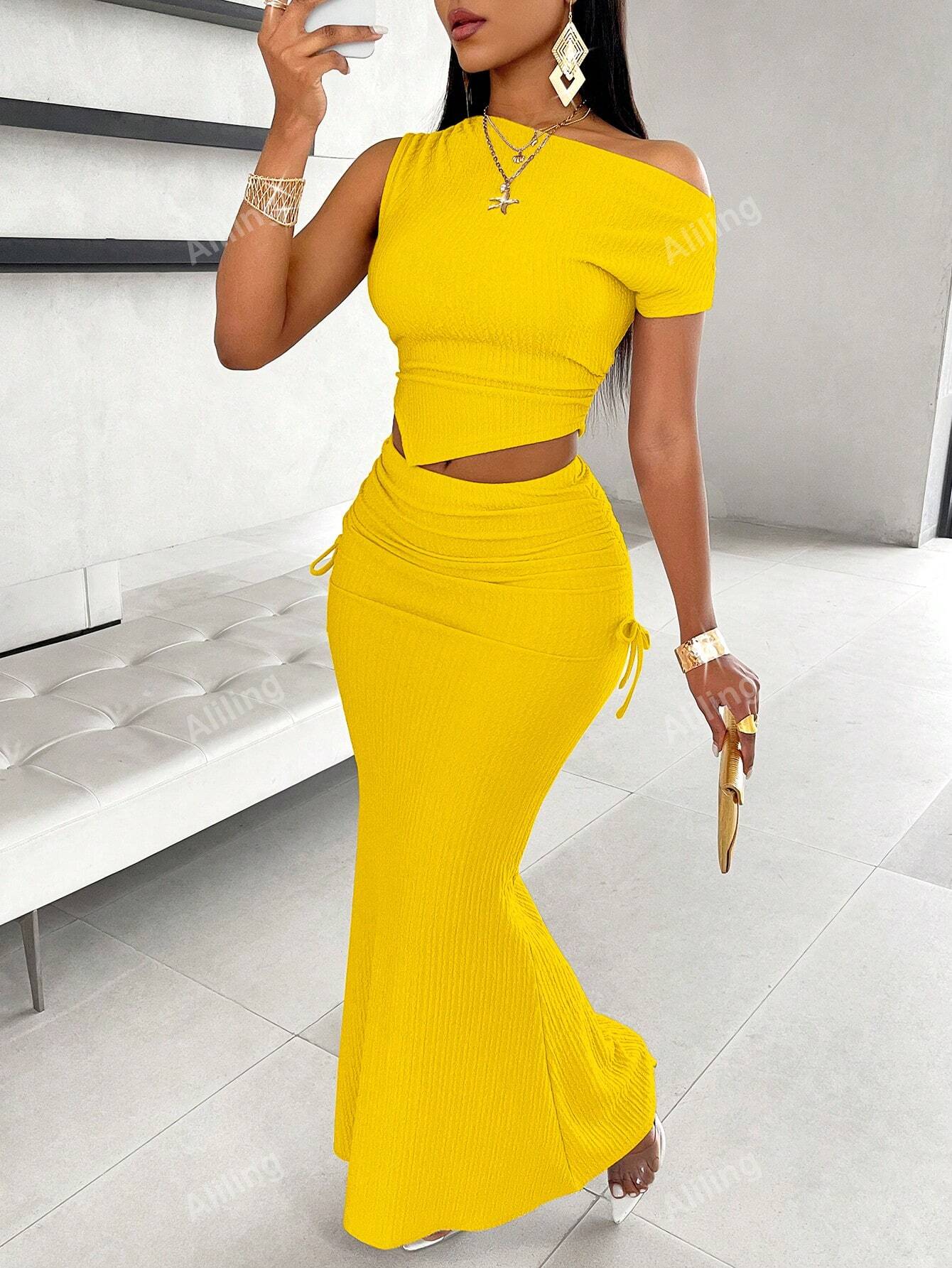 Elegant One Shoulder Ruched Top And Mermaid Hem Skirt Set