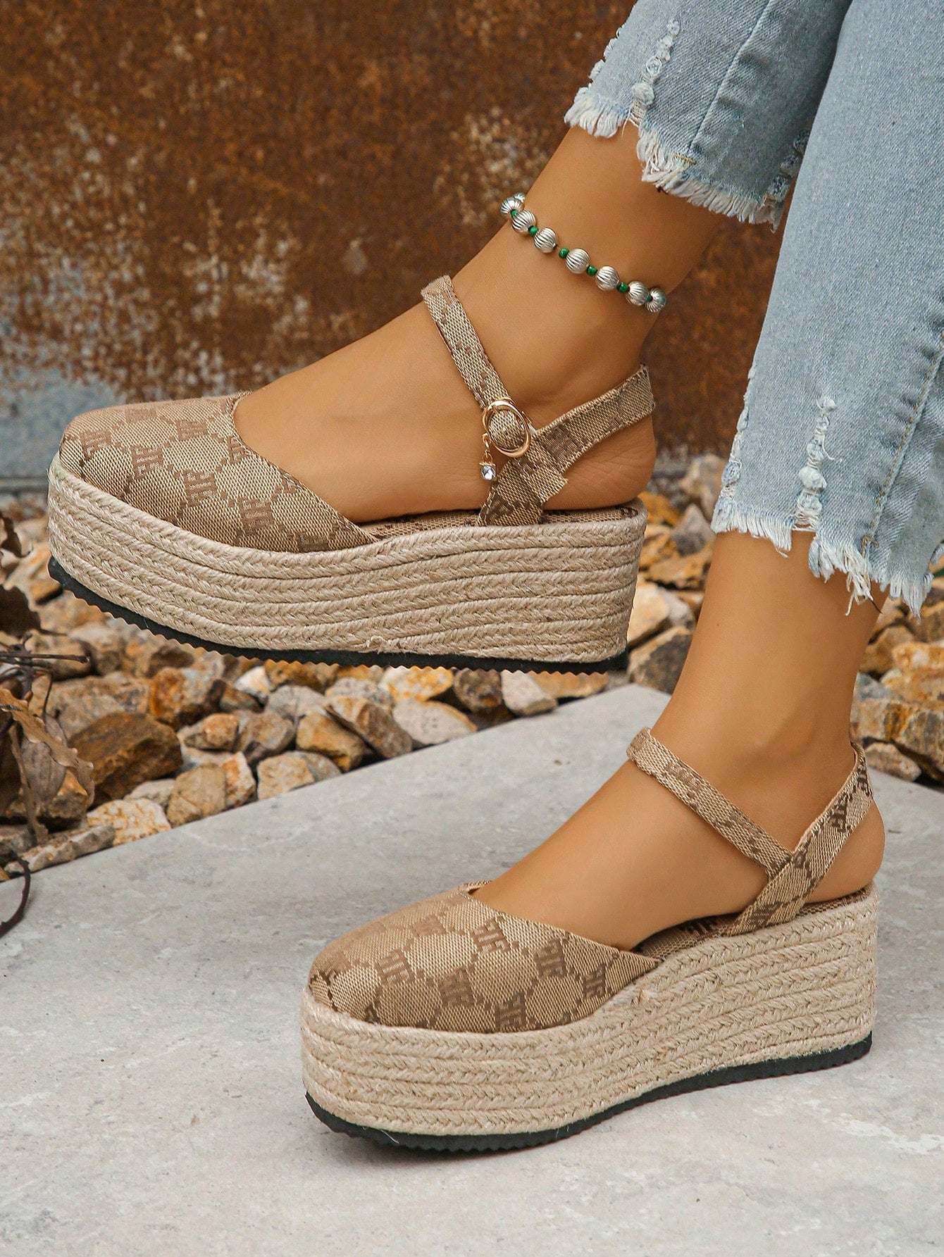 Plus Size European And American Style Hollow Thick Bottom Sandals In Color, Suitable For Daily And Outdoor Wear, With High Waterproof Platform And Jute Sole, Closed Toe Women's Wedge & Platform Sandal