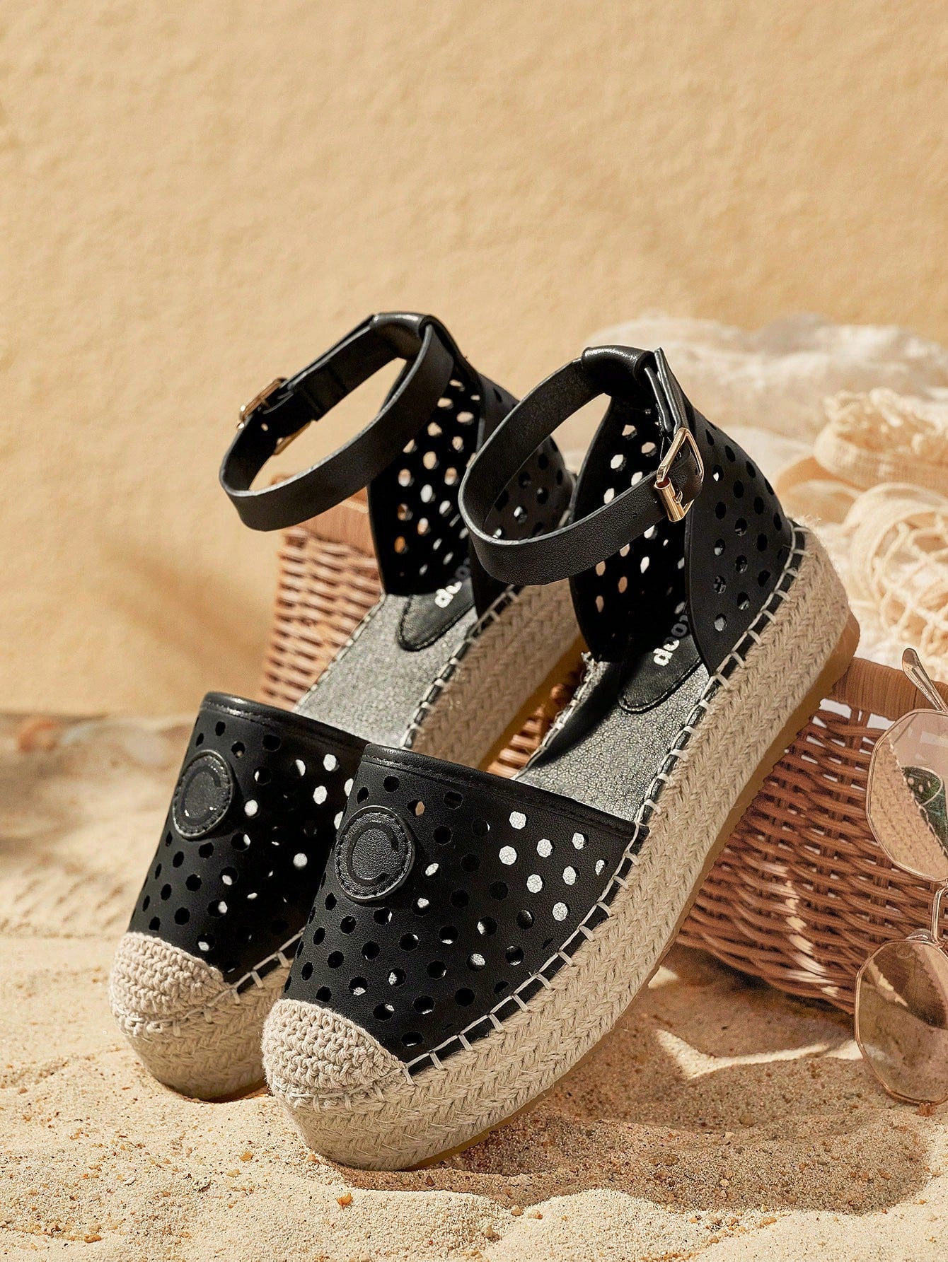 Styleloop Woman Shoes Geometric Textured Espadrille Ankle Strap Flats For Summer Vacation Shoes Summer Sale  Back To School Shoes College Student Shoes Boho Feels Vintage Cottagecore Frenchy Shoes Halloween